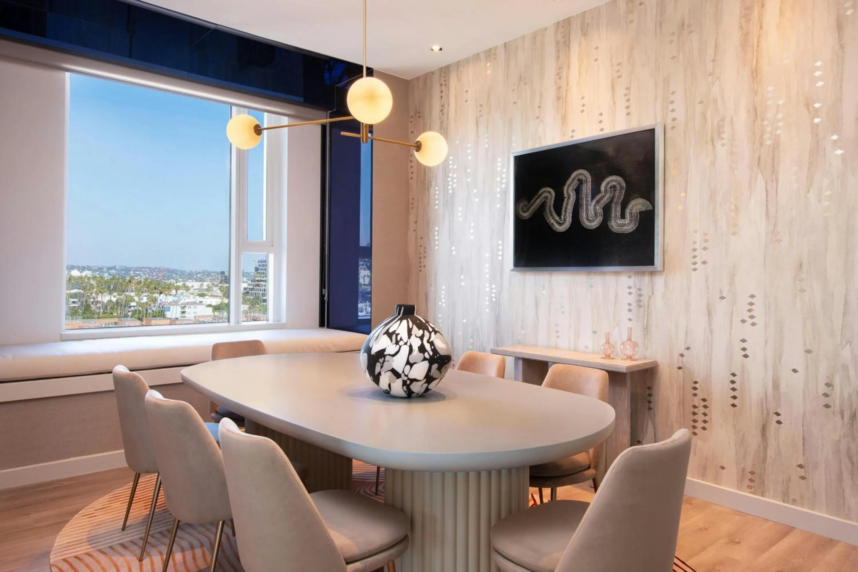 Photo of the whole room in W Hollywood