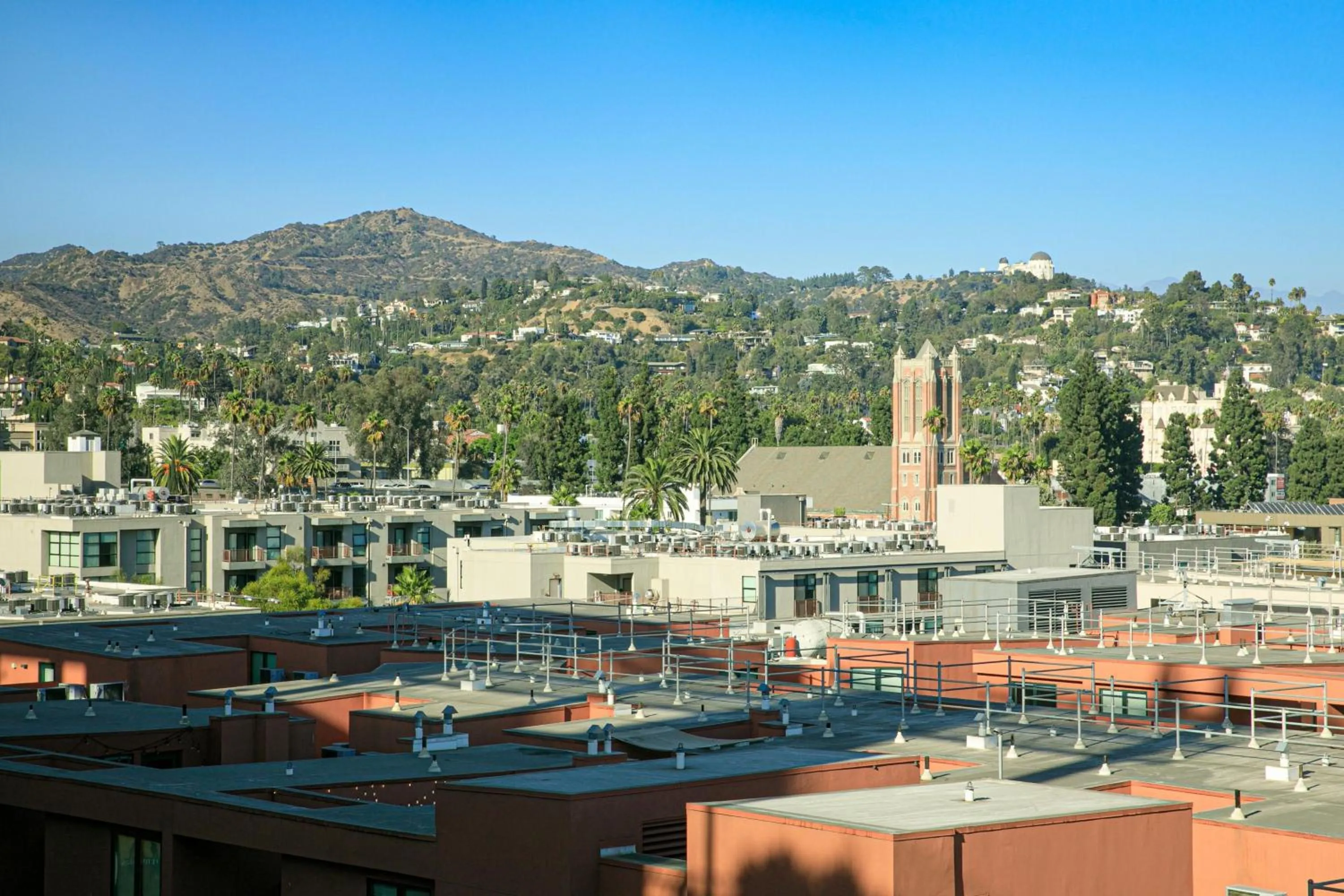 Photo of the whole room in W Hollywood