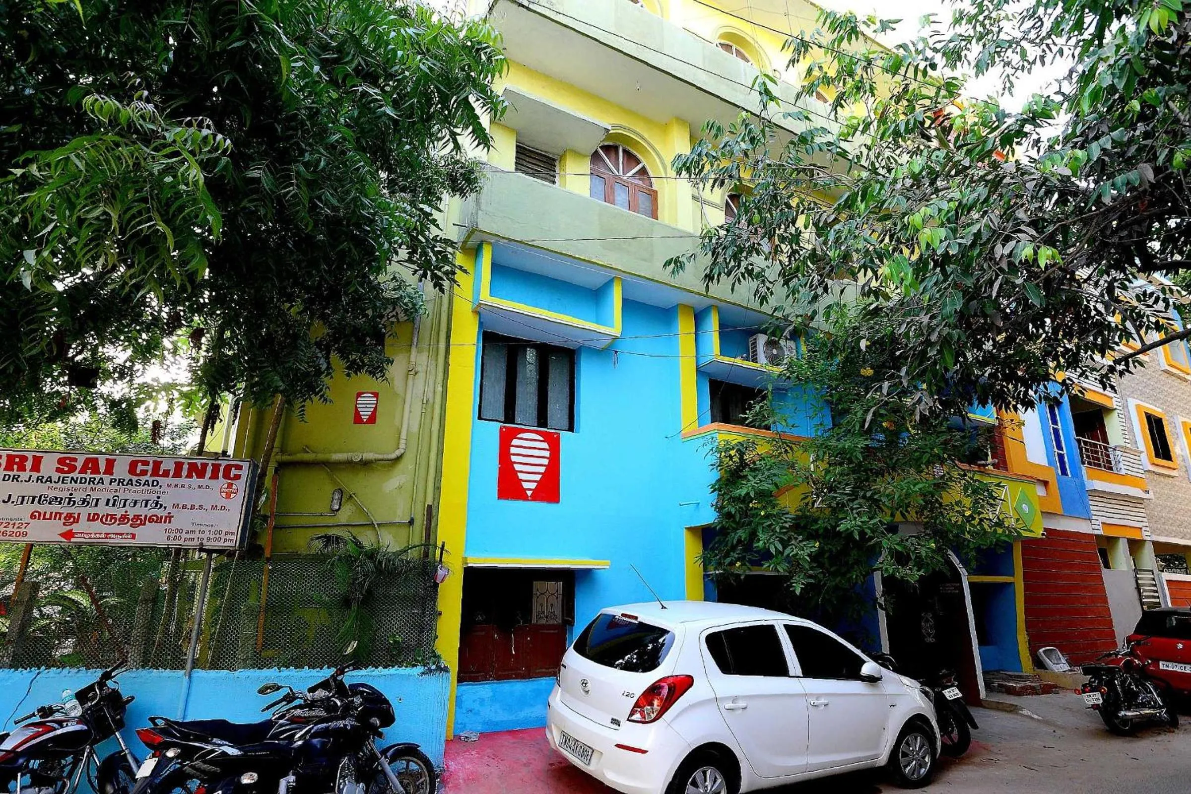 Facade/entrance in Hotel O India Gate Par View