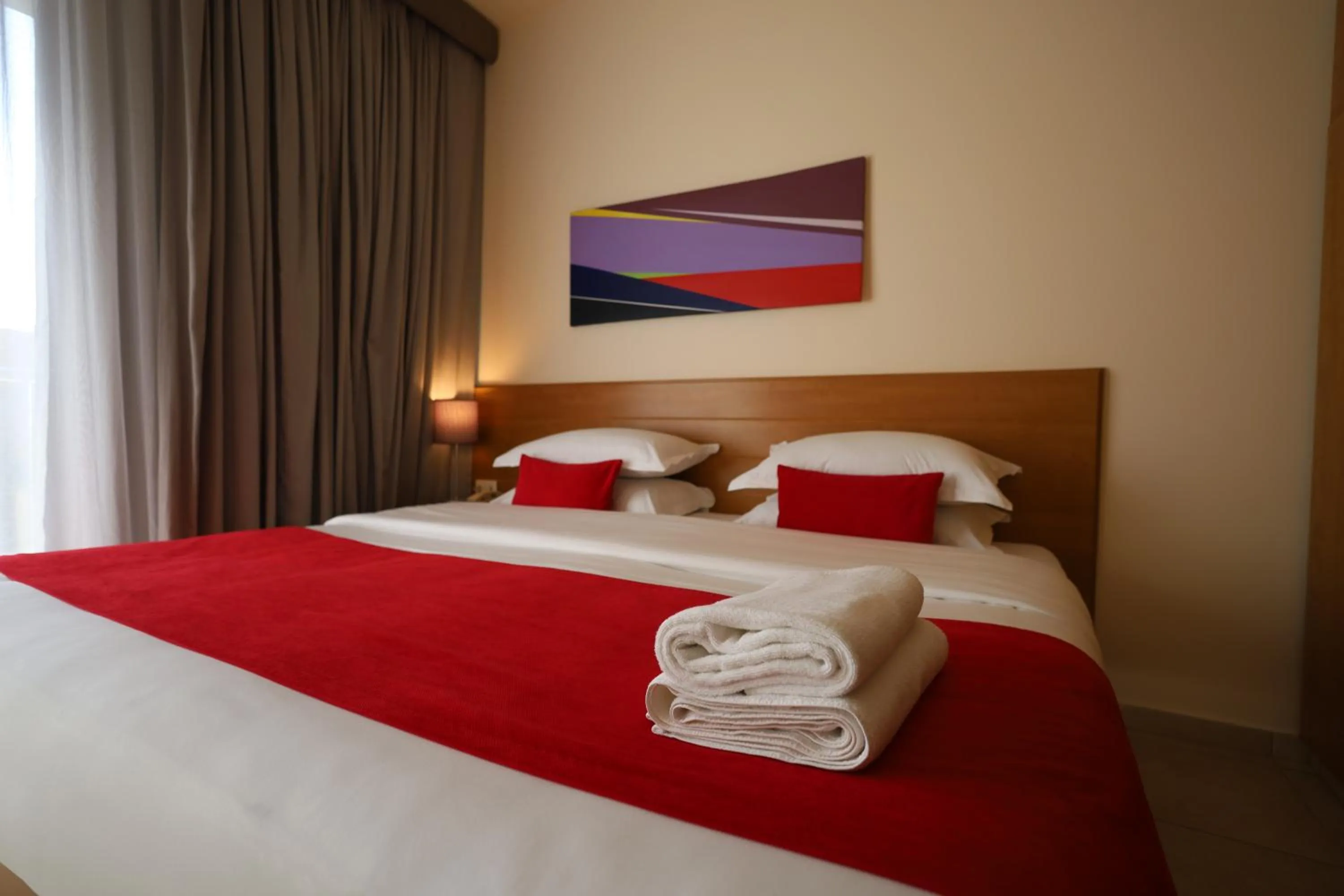 Bedroom, Bed in The Smallville Xpress