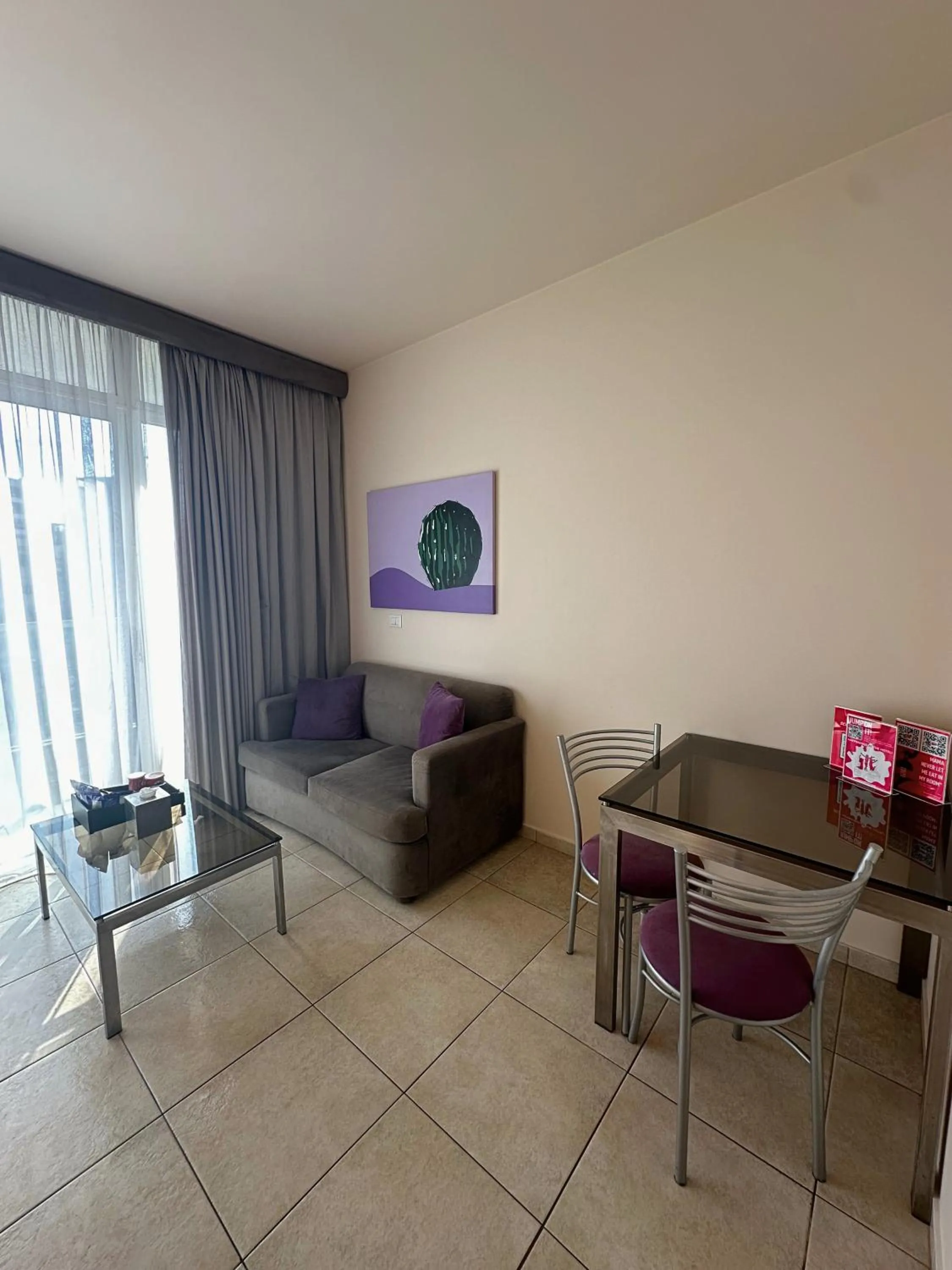 Dining area in The Smallville Xpress