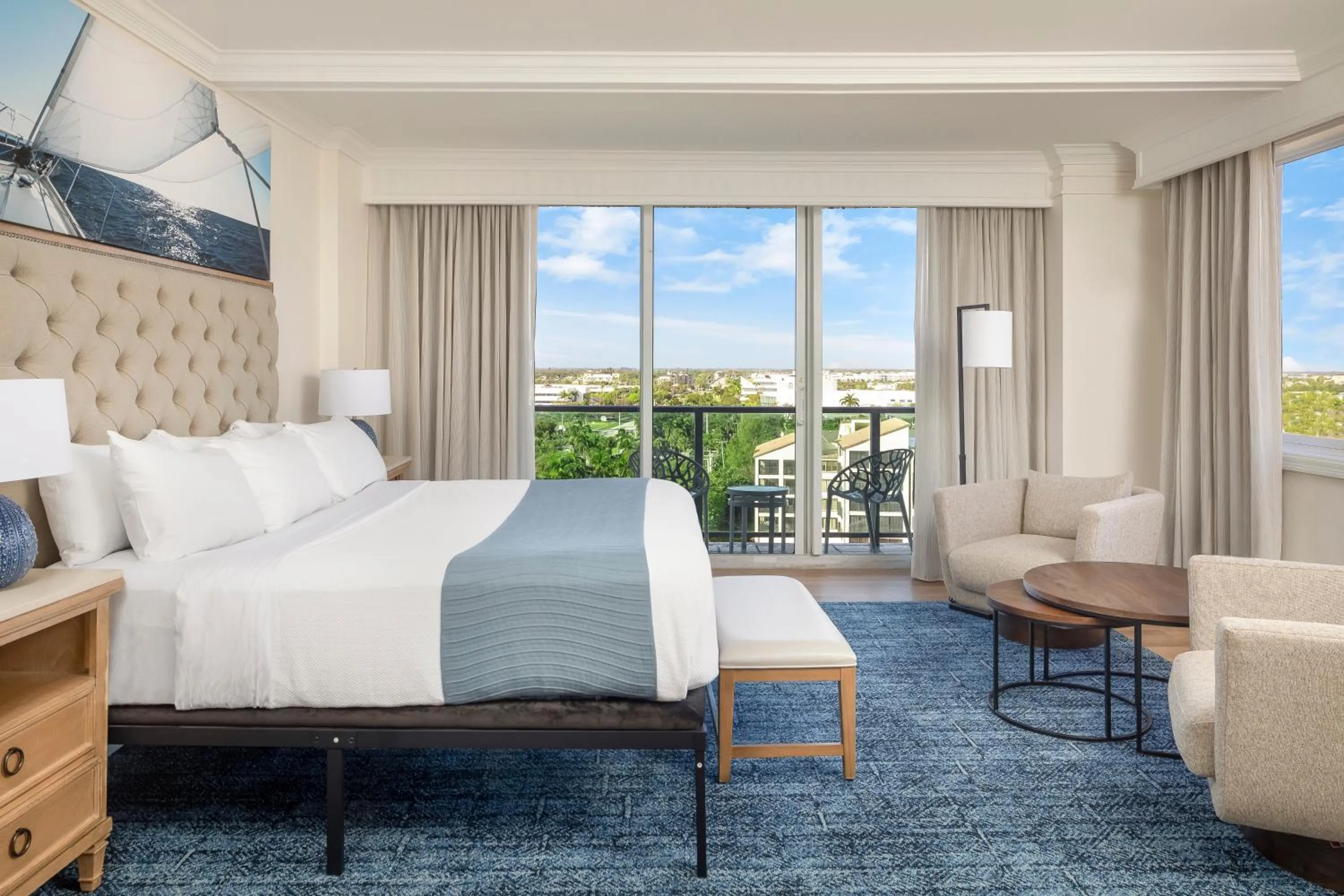 Bed in Jupiter Beach Resort & Spa