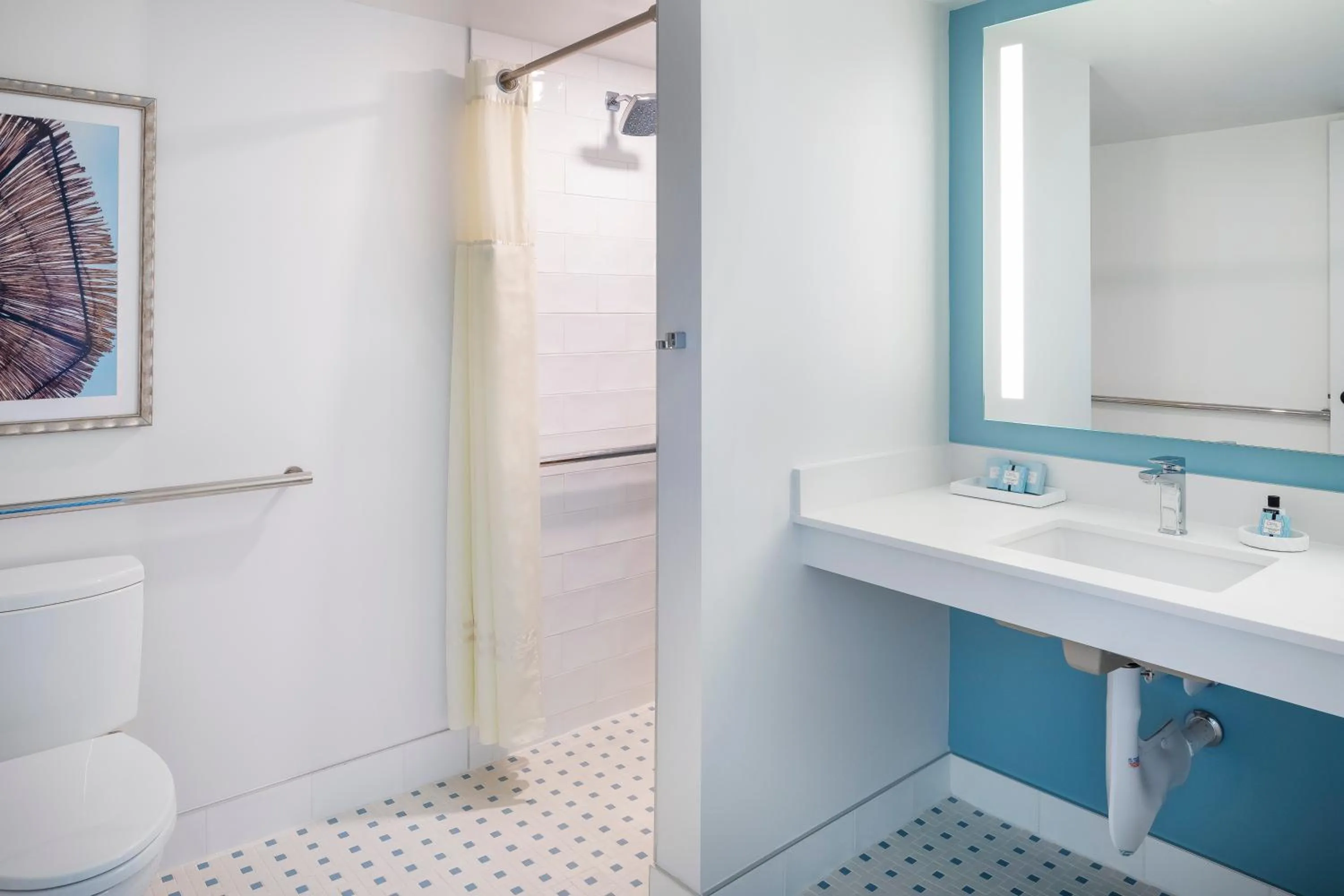 Jupiter Beach Resort & Spa