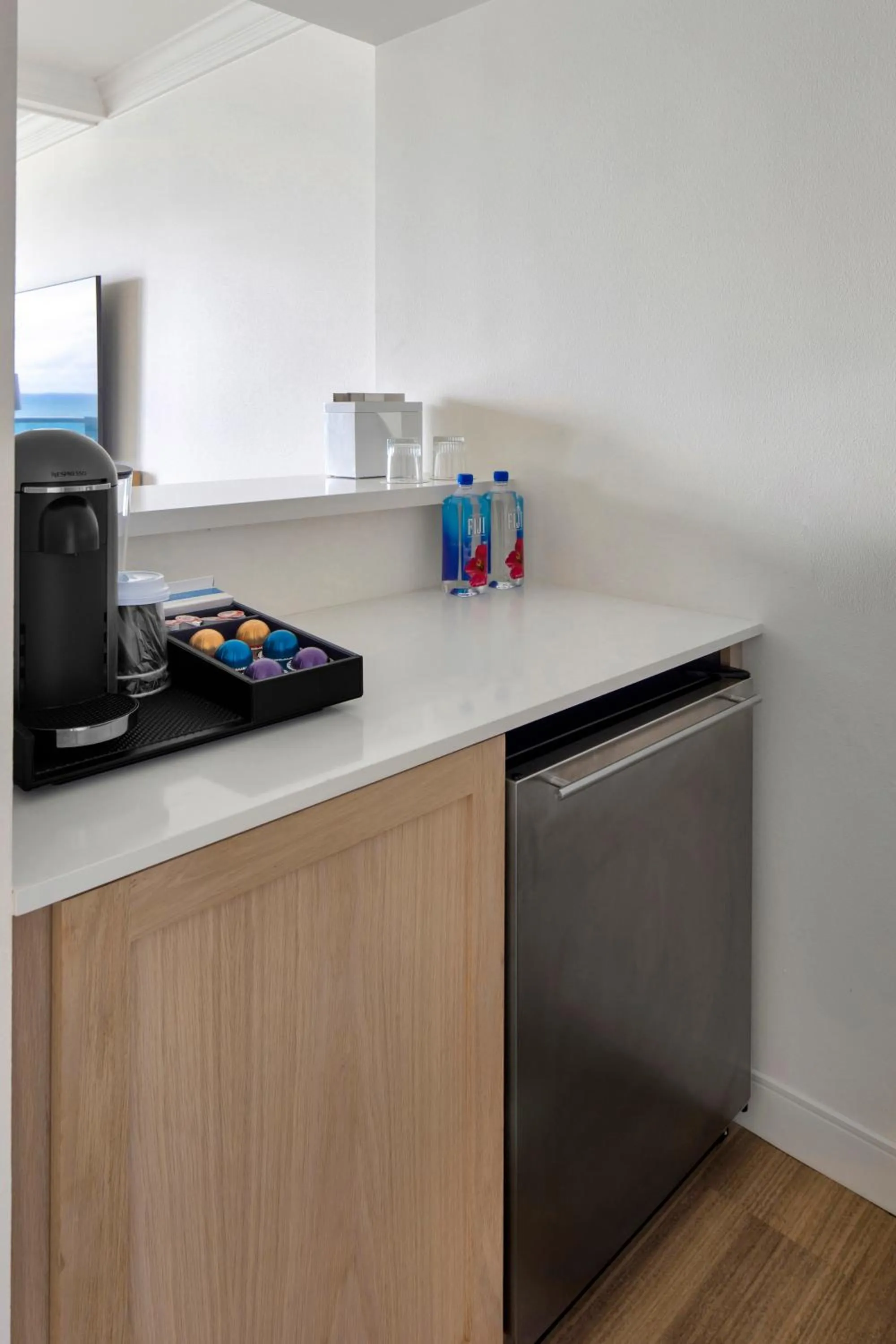 Jupiter Beach Resort & Spa