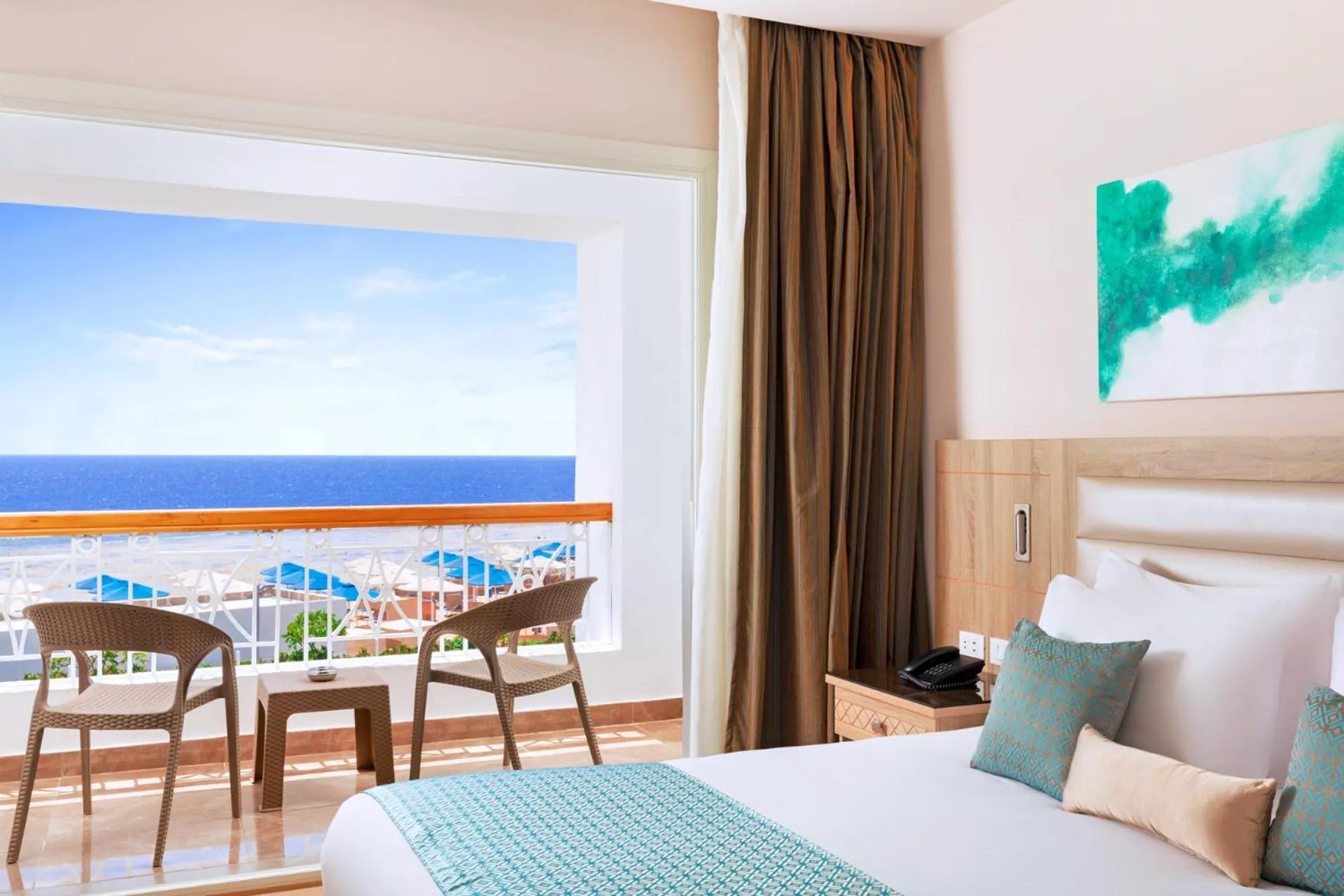 Bedroom, Bed in Pickalbatros Palace Sharm "Aqua Park"- All inclusive