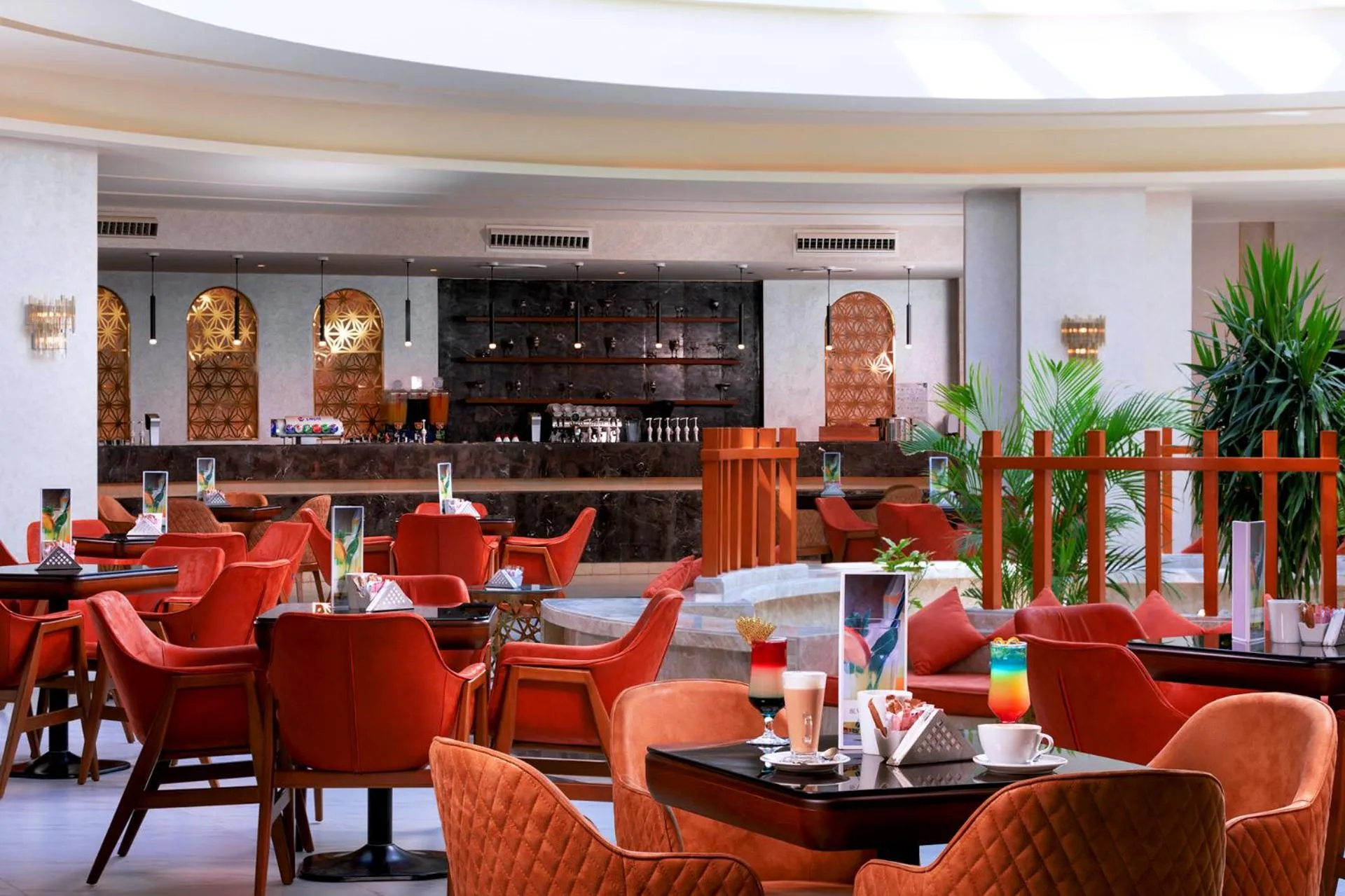 Lounge or bar in Pickalbatros Palace Sharm "Aqua Park"- All inclusive