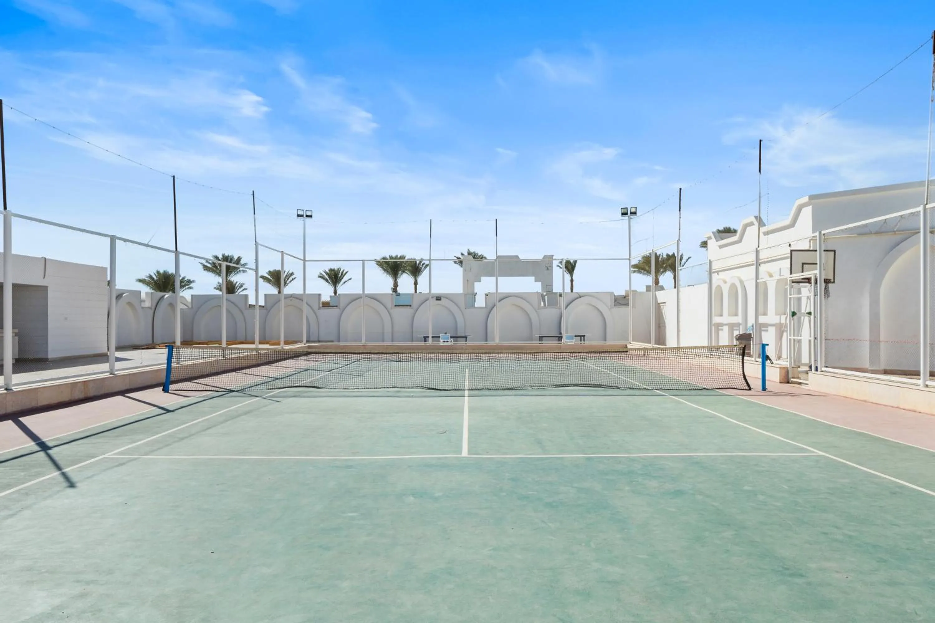 Tennis court in Pickalbatros Palace Sharm "Aqua Park"- All inclusive