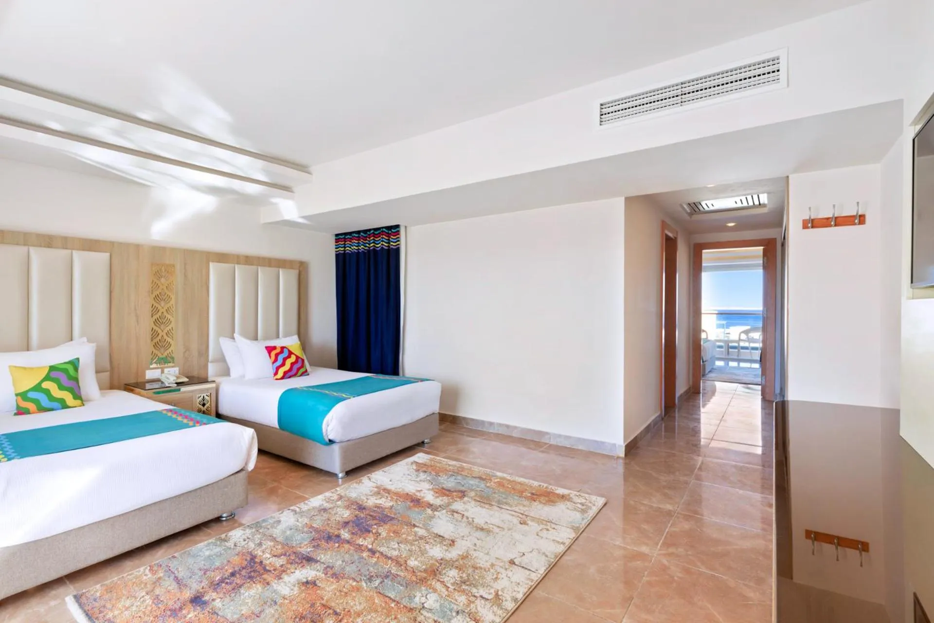 Photo of the whole room, Bed in Pickalbatros Palace Sharm "Aqua Park"- All inclusive