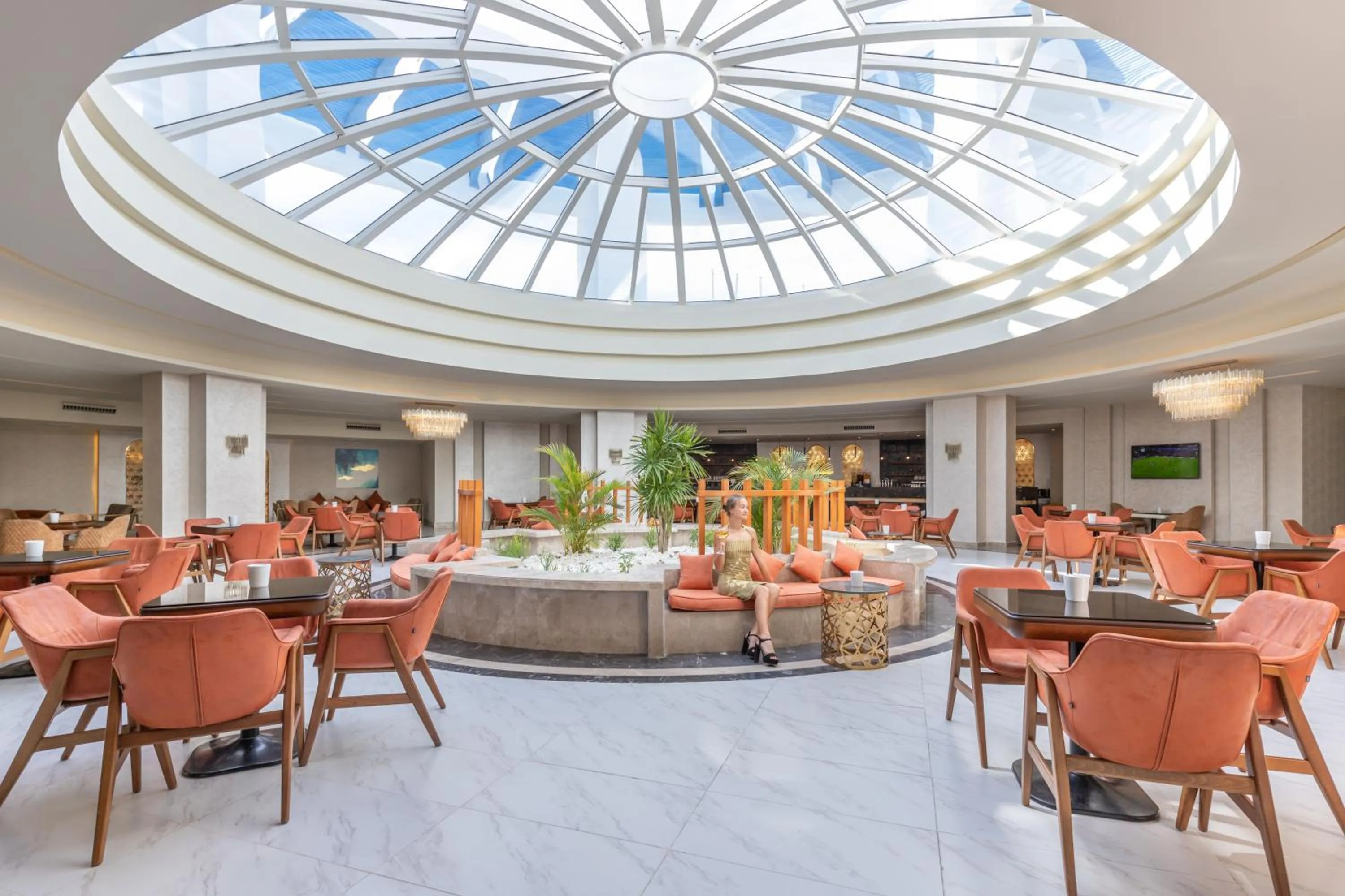 Lounge or bar in Pickalbatros Palace Sharm "Aqua Park"- All inclusive