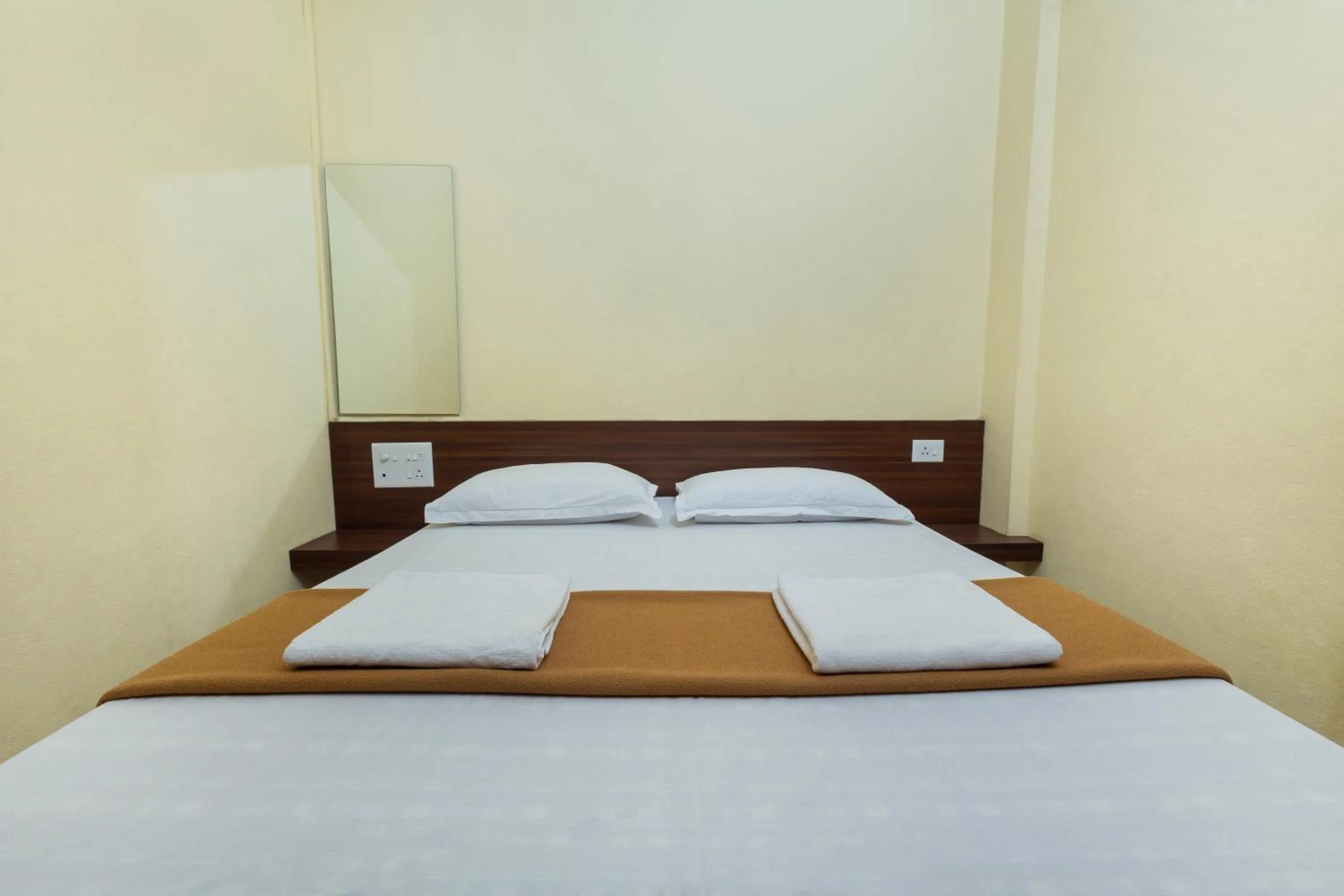 Bedroom, Bed in Hotel Ambika