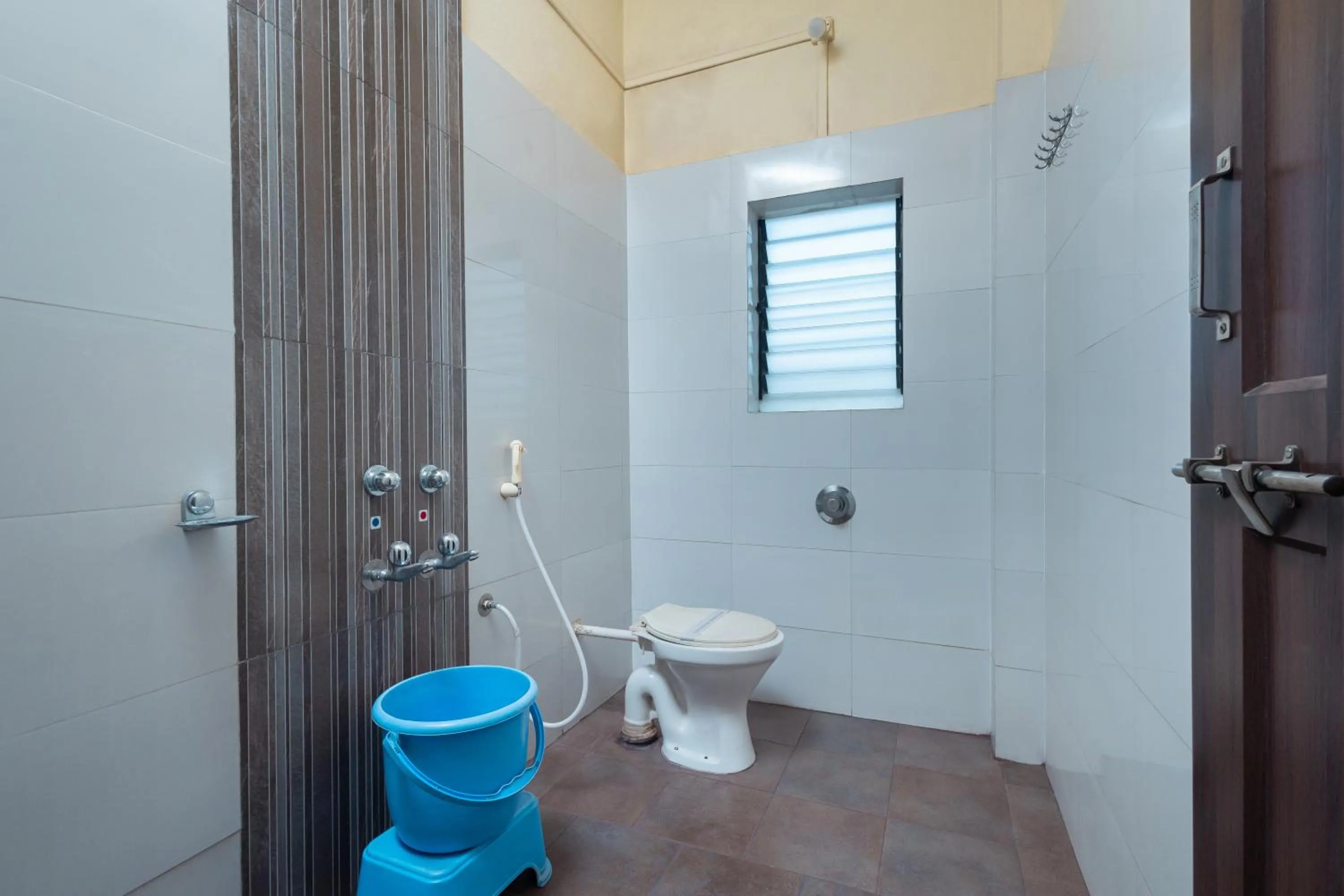 Toilet in Hotel Ambika