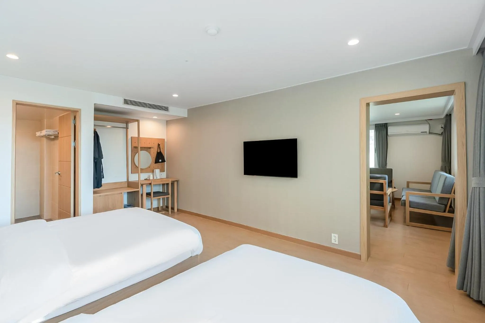 Bed in Heyy Seogwipo Hotel