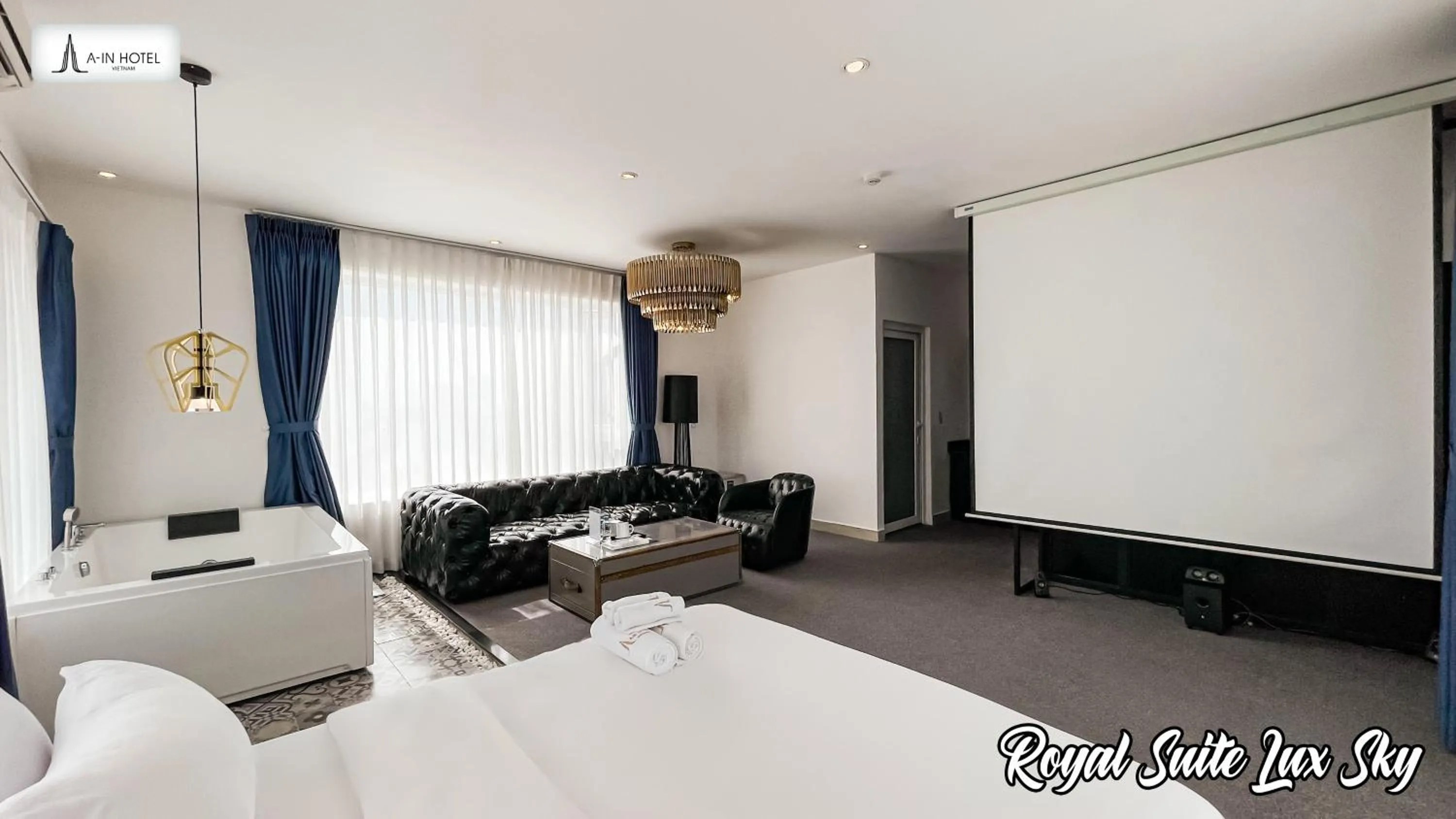 Bedroom, Bed in A In Hotel Riverside