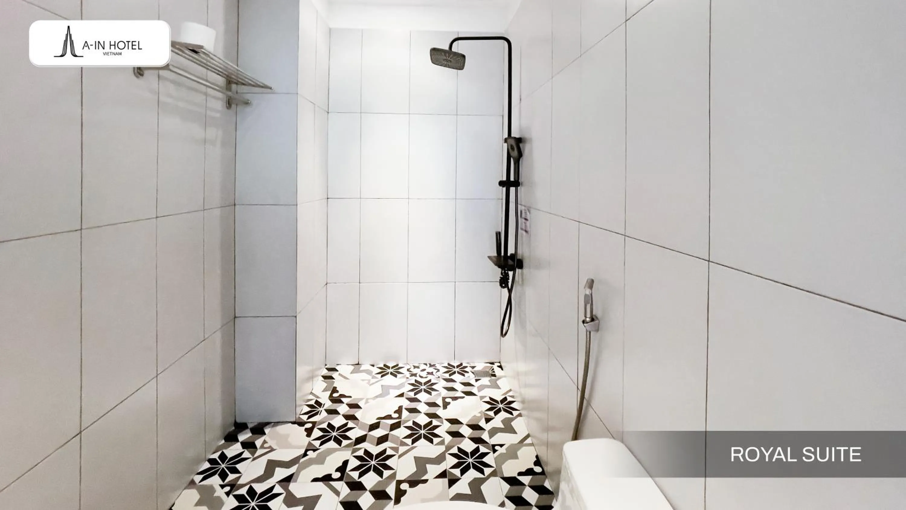 Toilet in A In Hotel Riverside