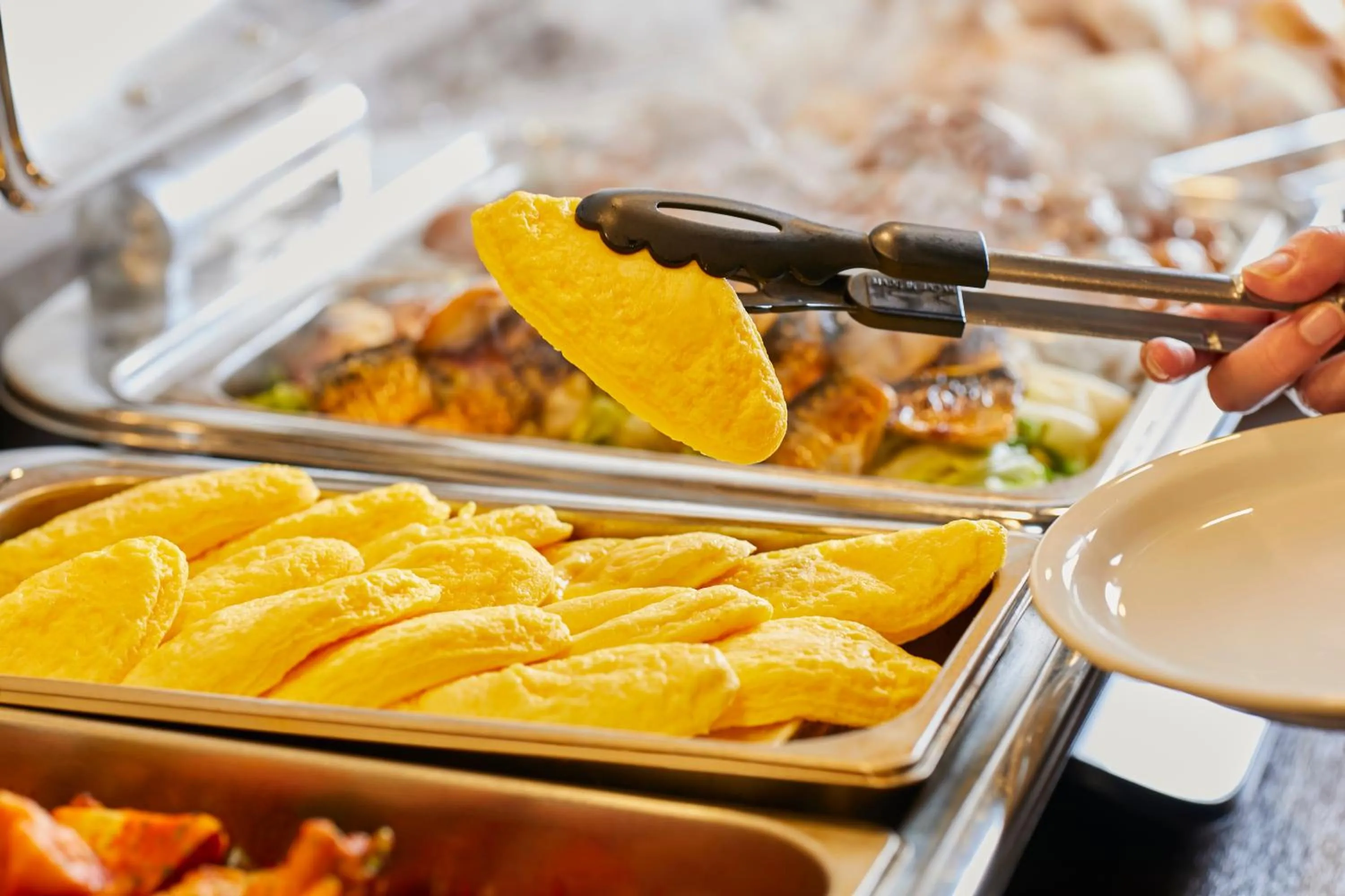 Restaurant/places to eat in HOTEL MYSTAYS Midosuji Honmachi