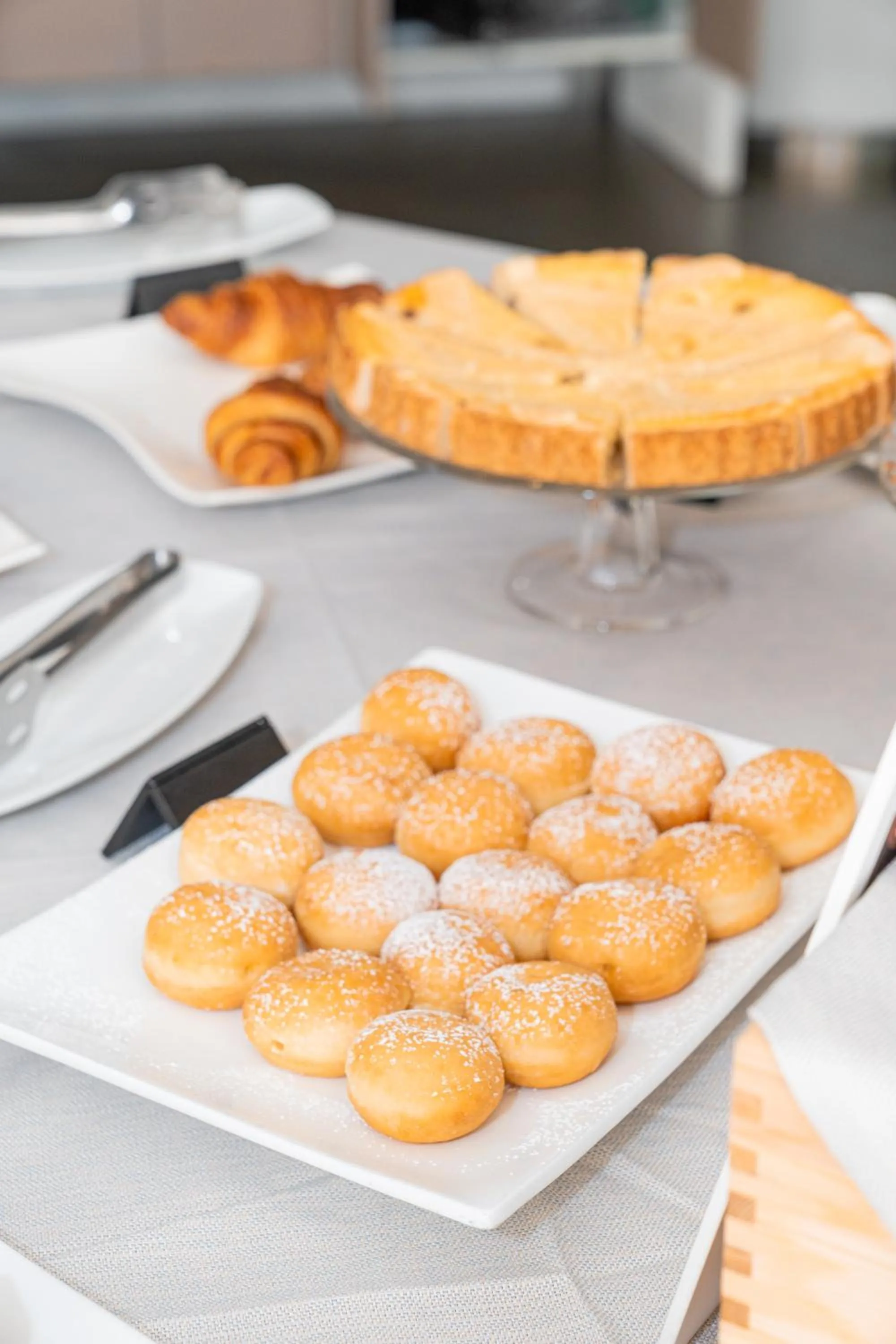 Buffet breakfast in Mercure Olbia