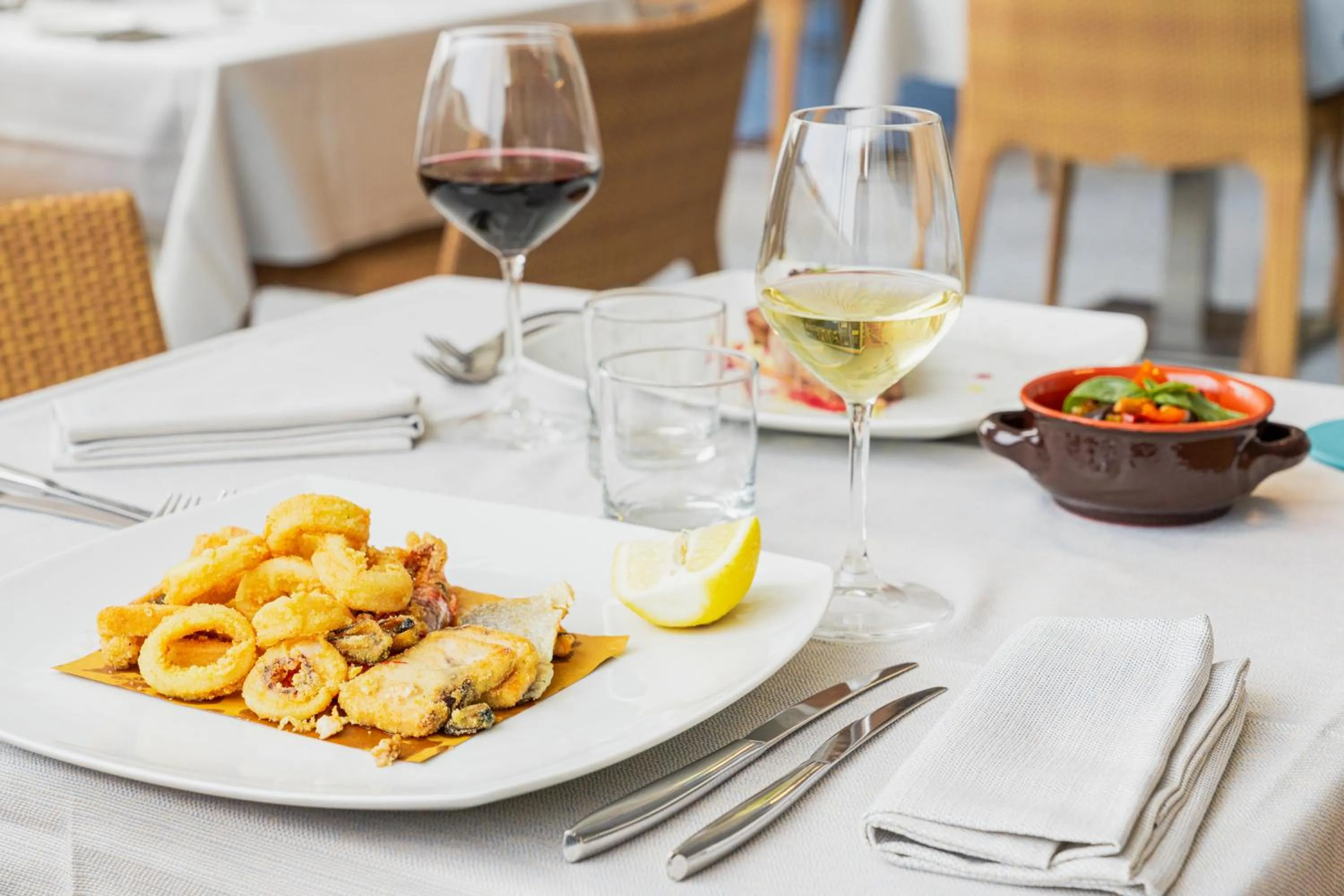 Restaurant/places to eat in Mercure Olbia