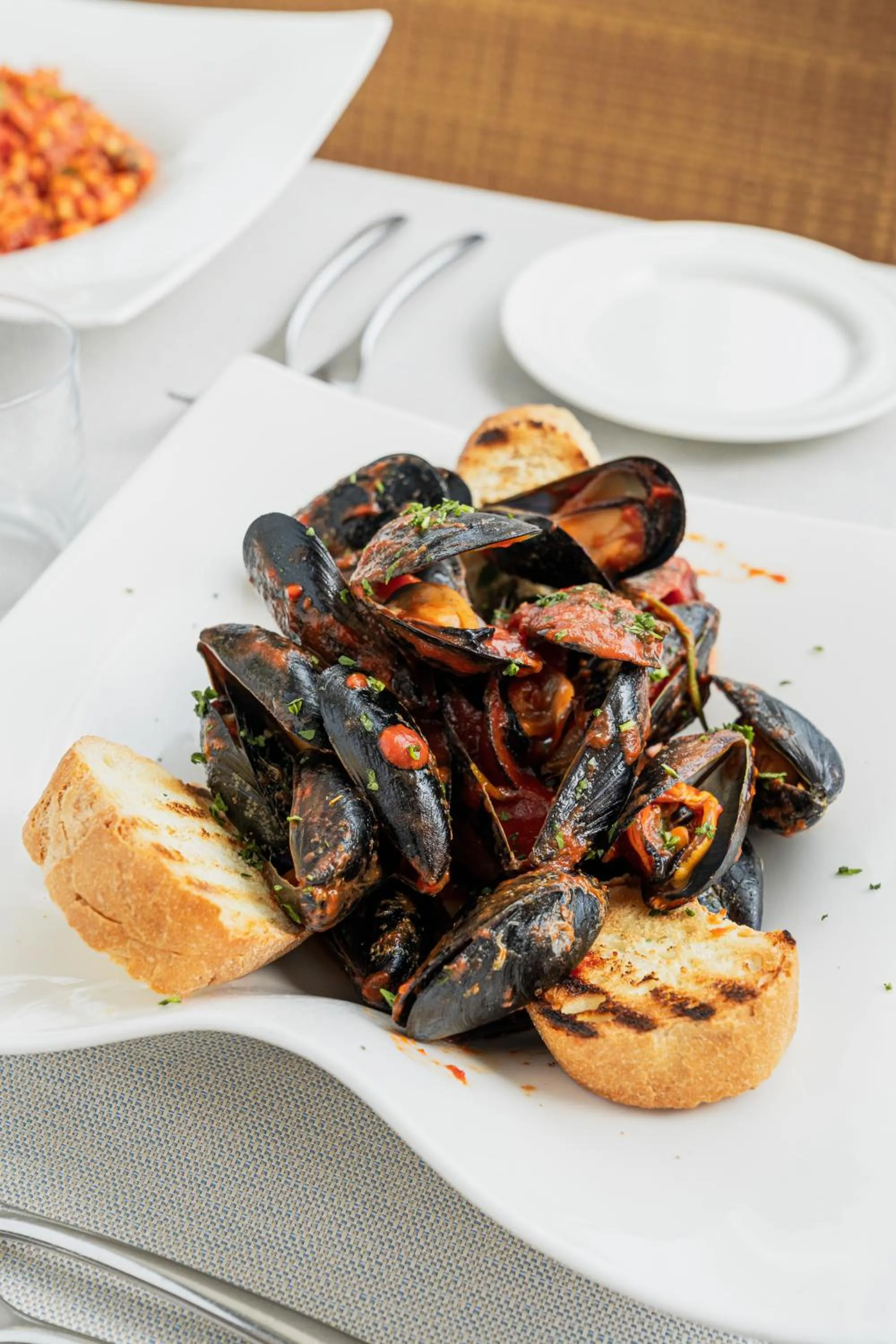 Restaurant/places to eat in Mercure Olbia