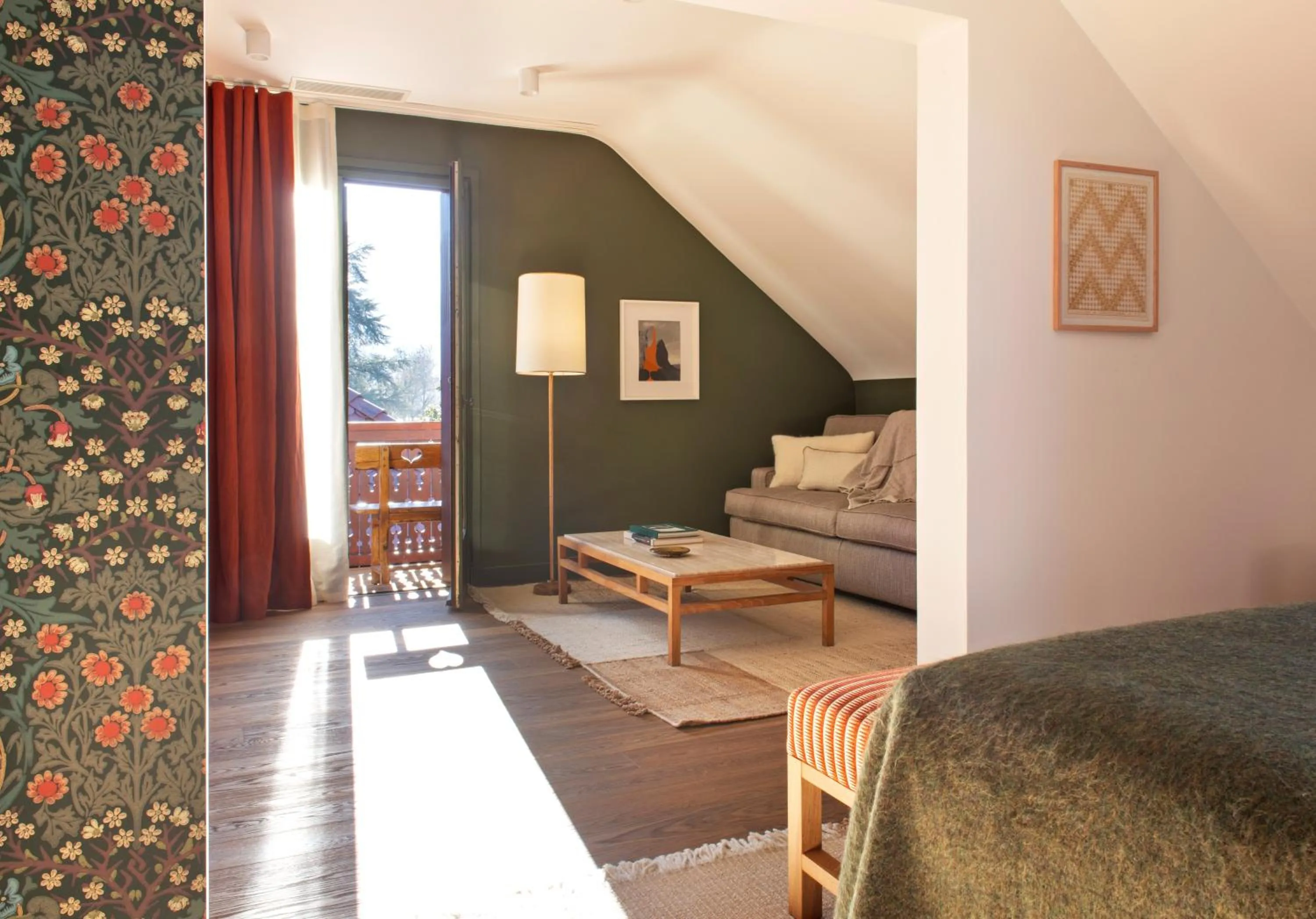 Living room in Auberge Du Père Bise - Jean Sulpice