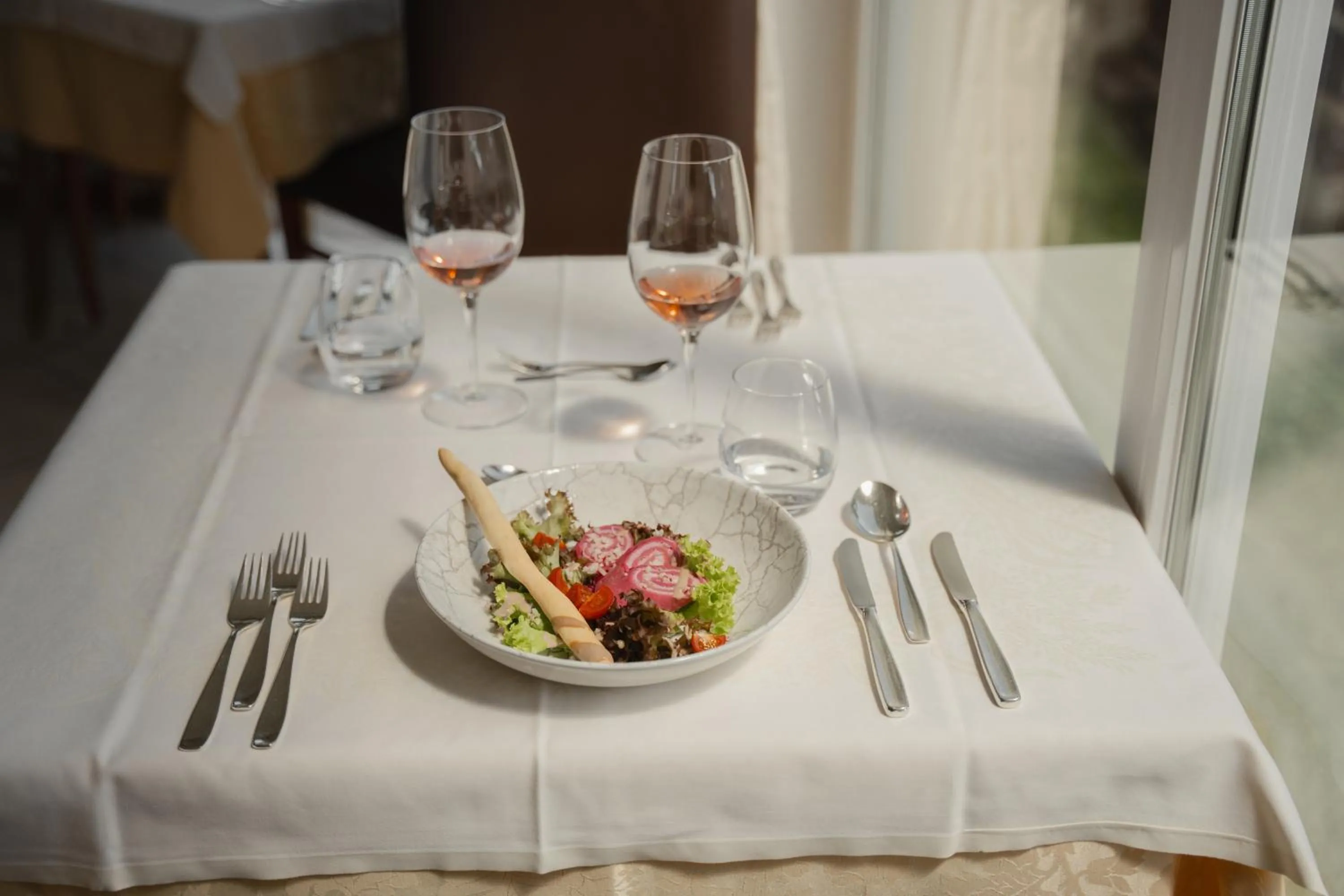 Restaurant/places to eat in Mirabell Alpine Garden Resort & Spa