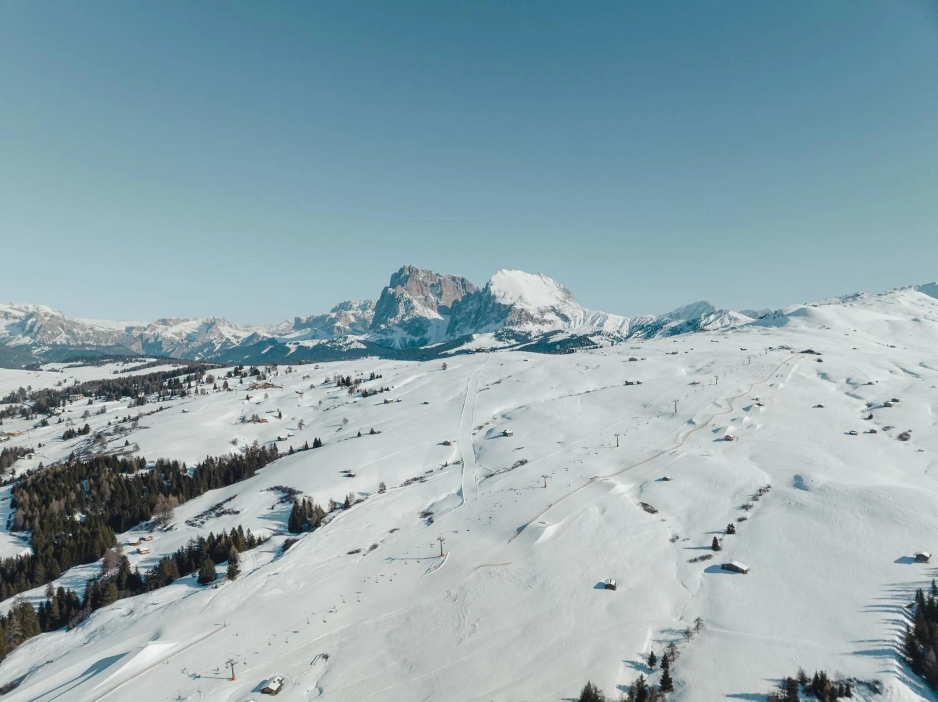 Winter in Mirabell Alpine Garden Resort & Spa