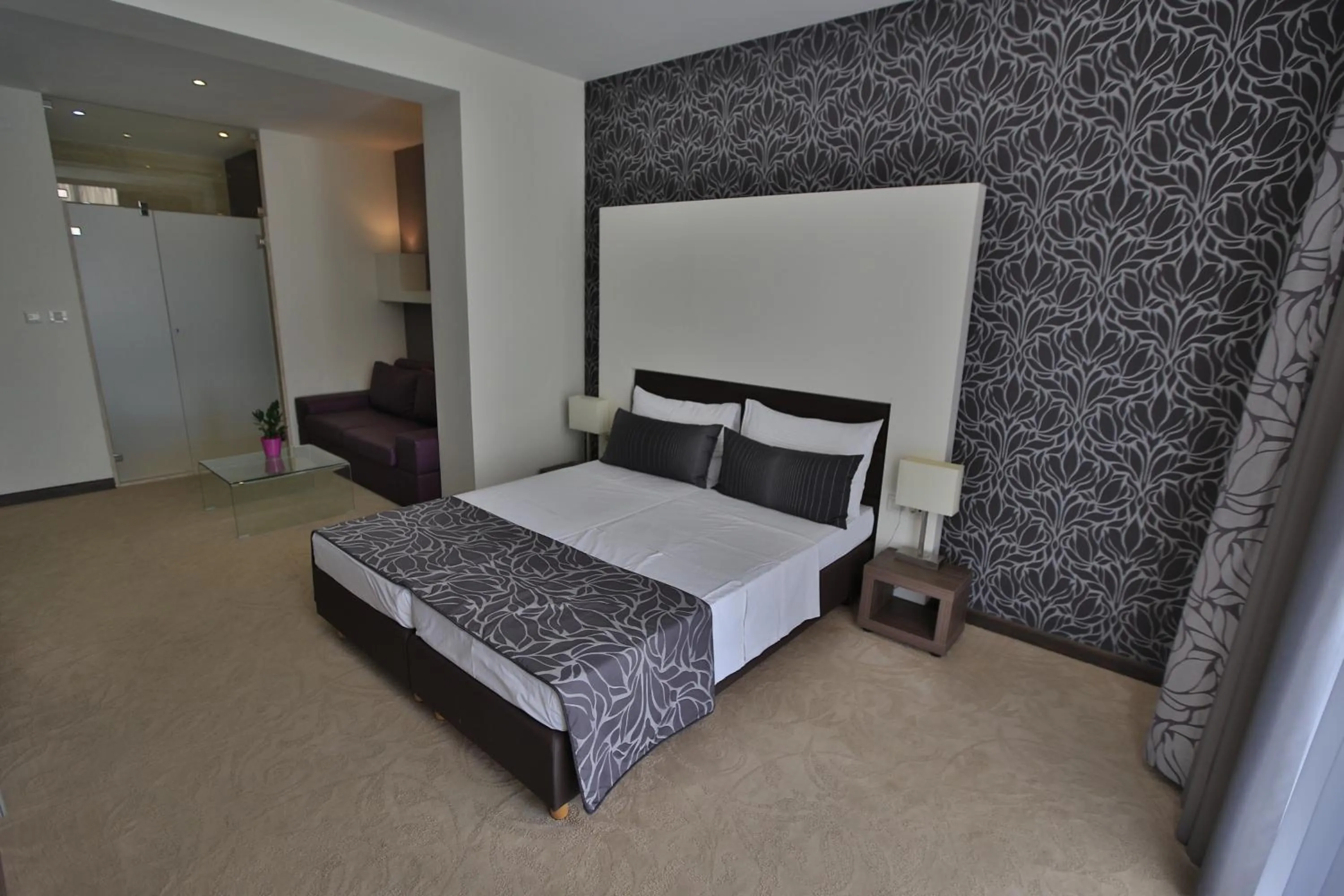 Bedroom, Bed in Beach Hotel Split