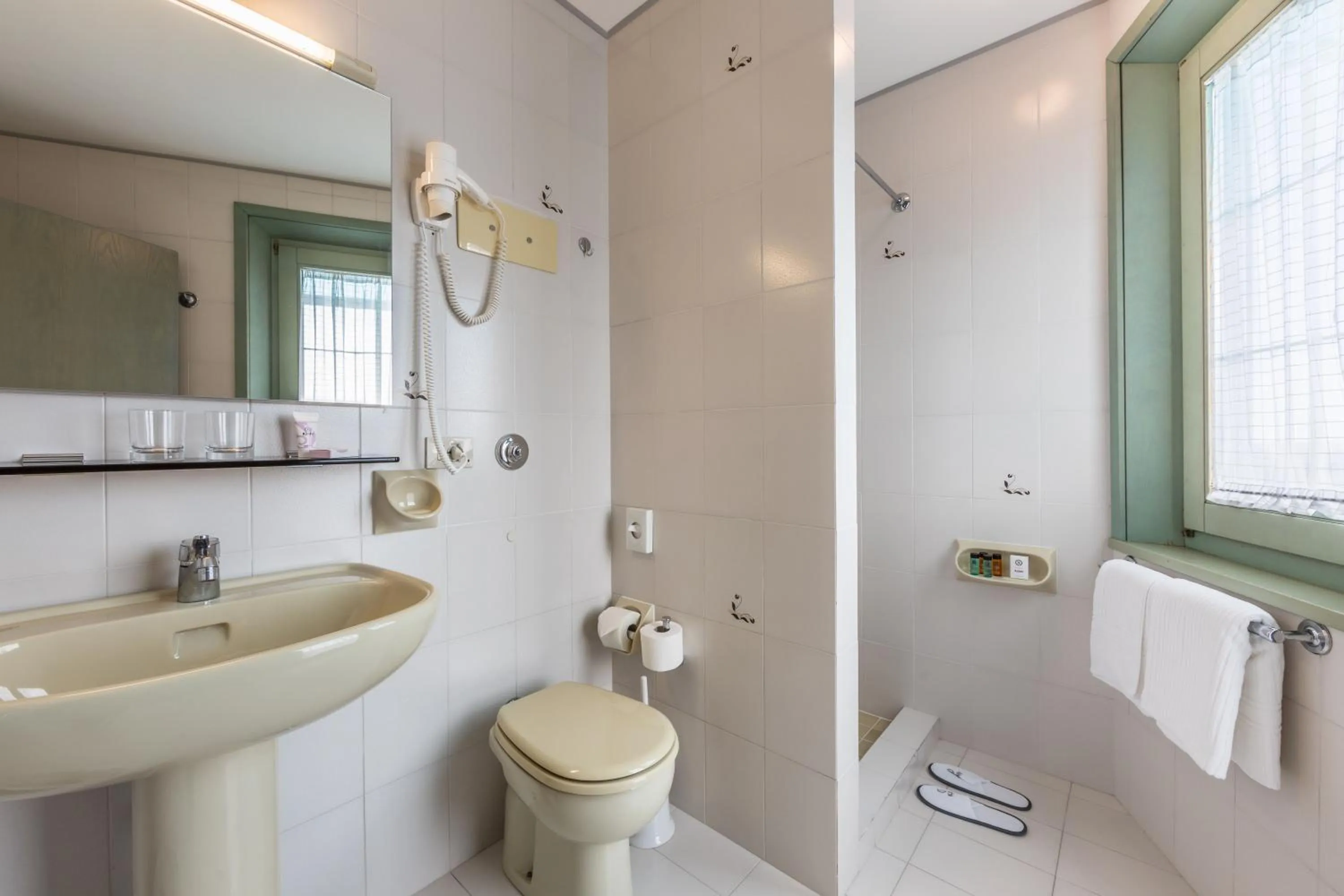 Bathroom in Aviano Palace Hotel