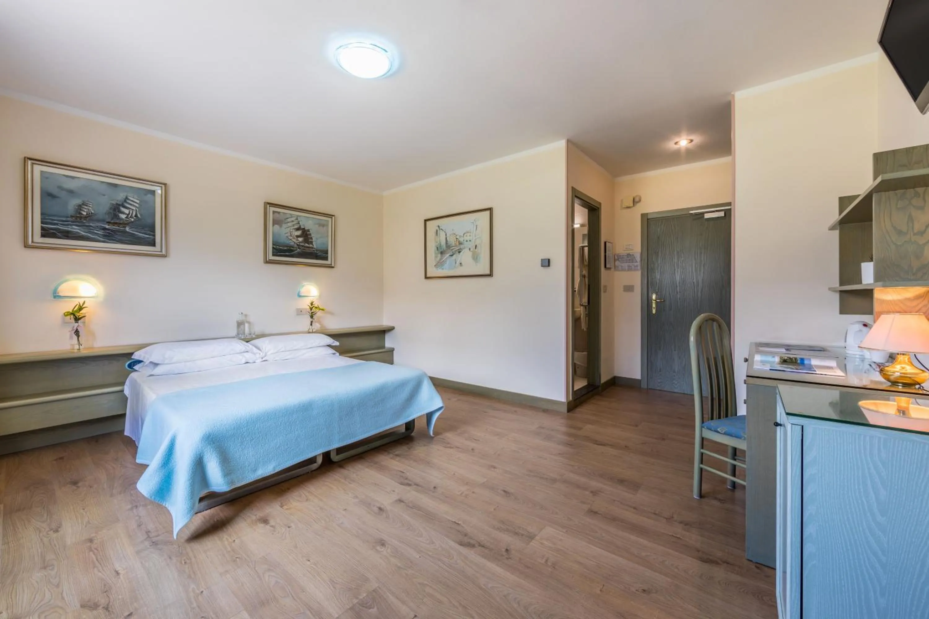 View (from property/room), Bed in Aviano Palace Hotel