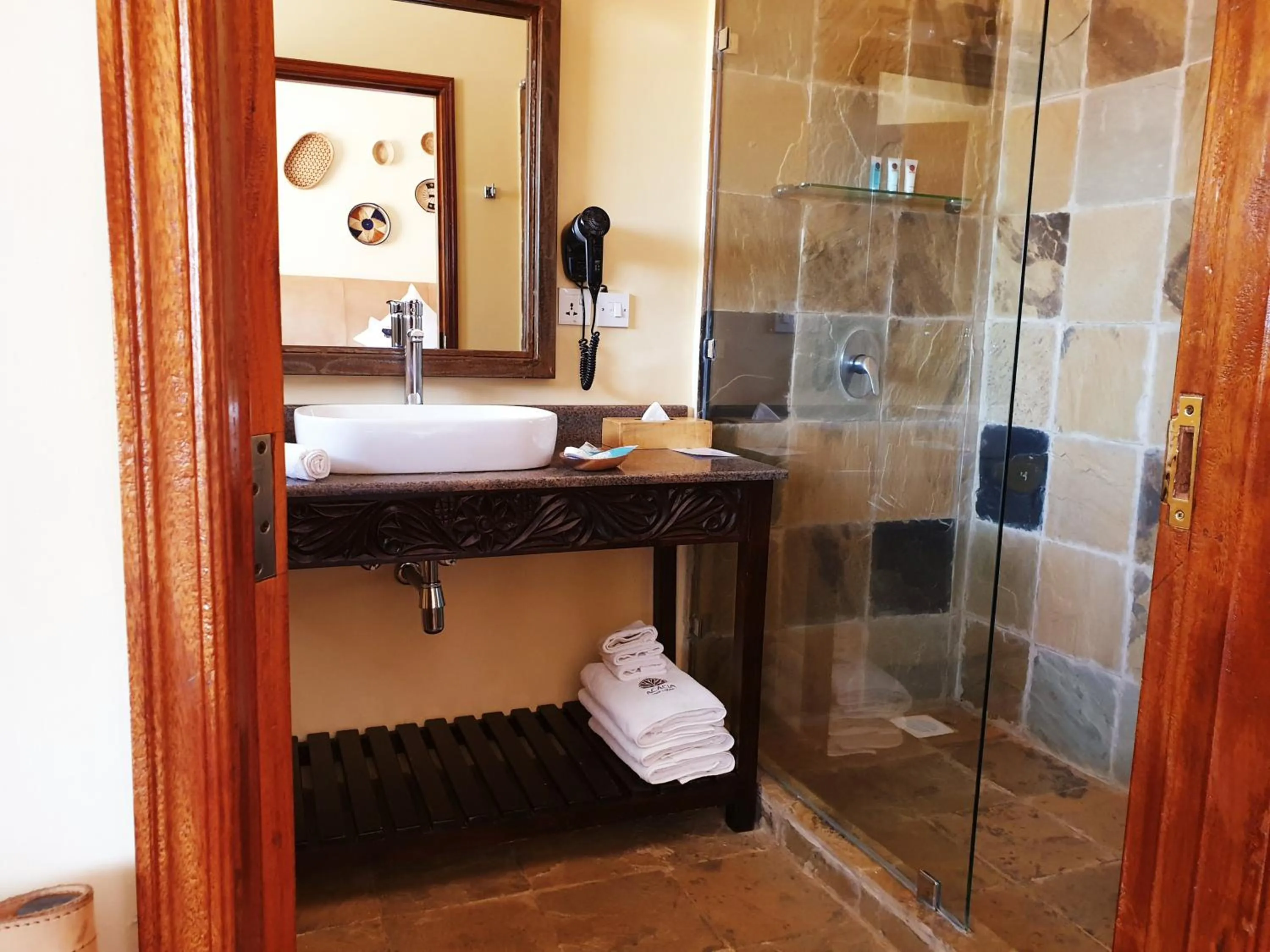 Bathroom in Acacia Tree Lodge