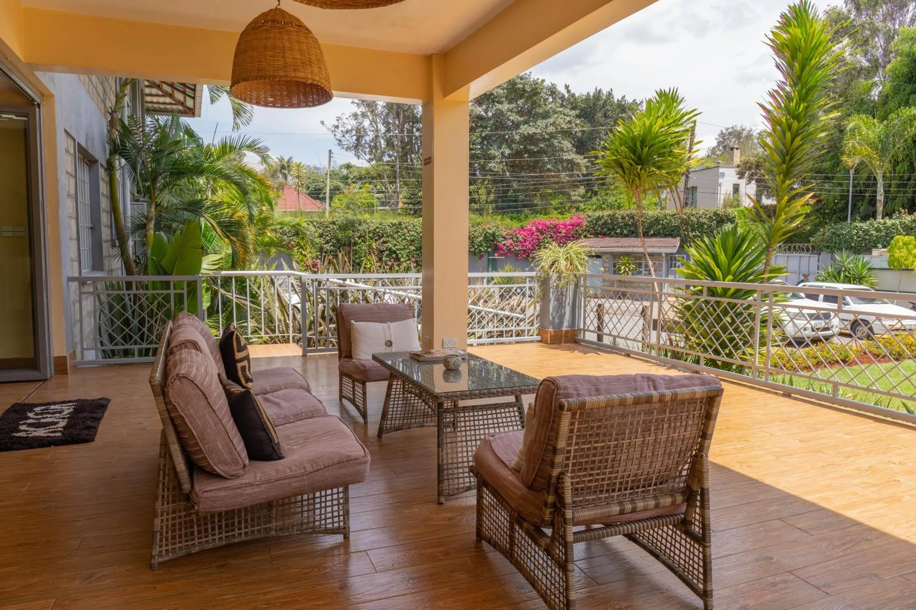 Karaoke in Acacia Tree Lodge