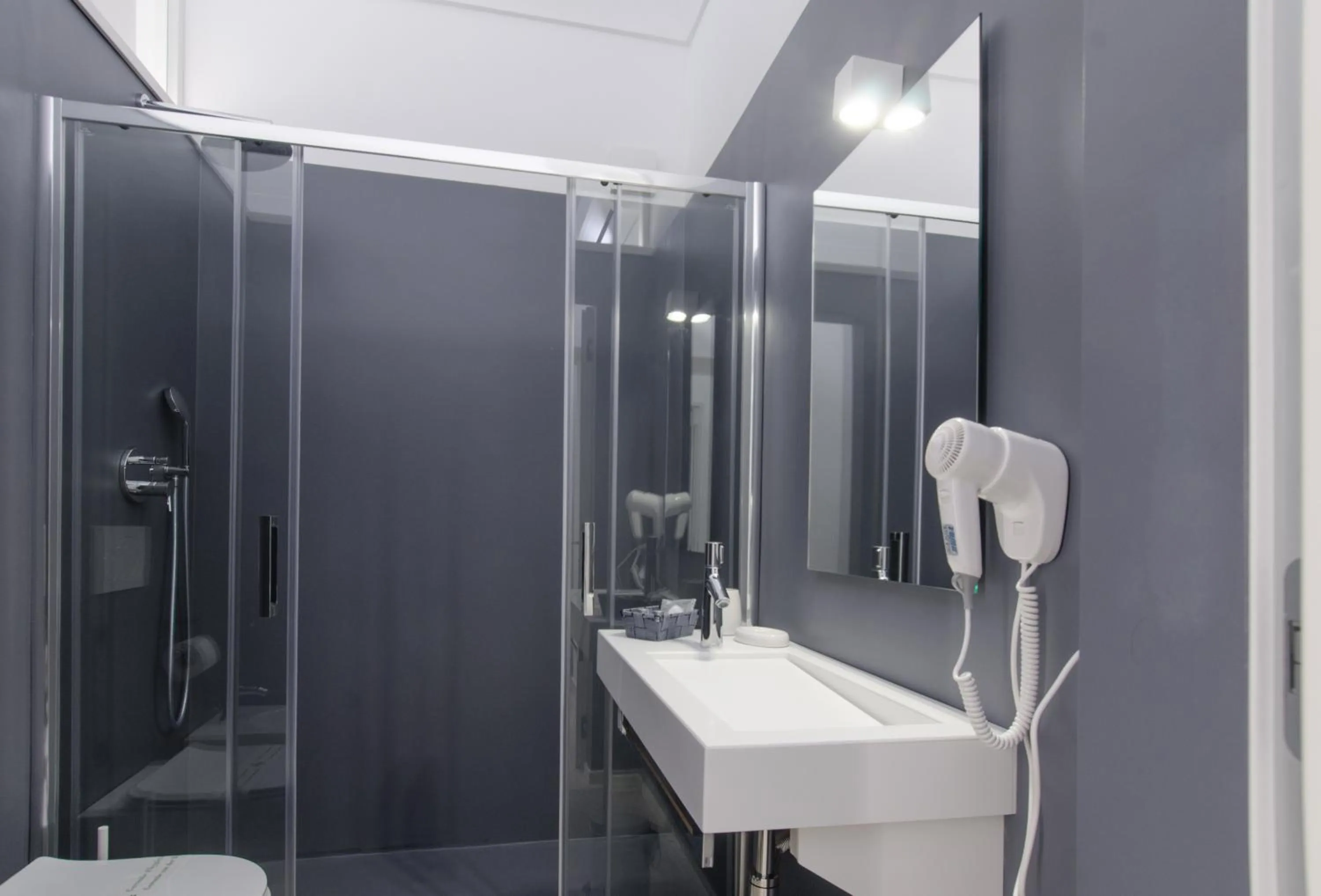 Bathroom in Ortigia Bed And Breakfast