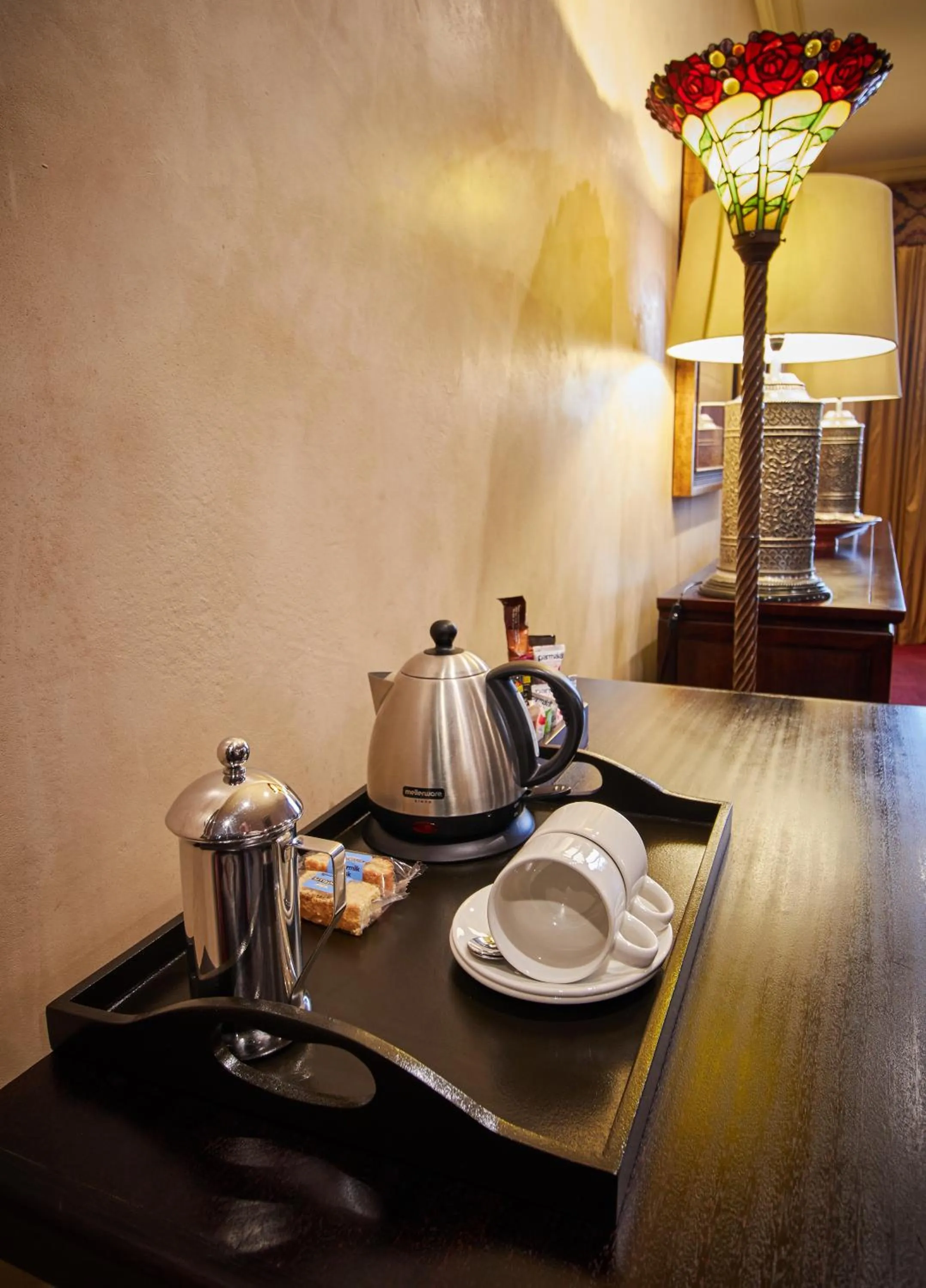 Coffee/tea facilities in Royal Elephant Hotel & Conference Centre
