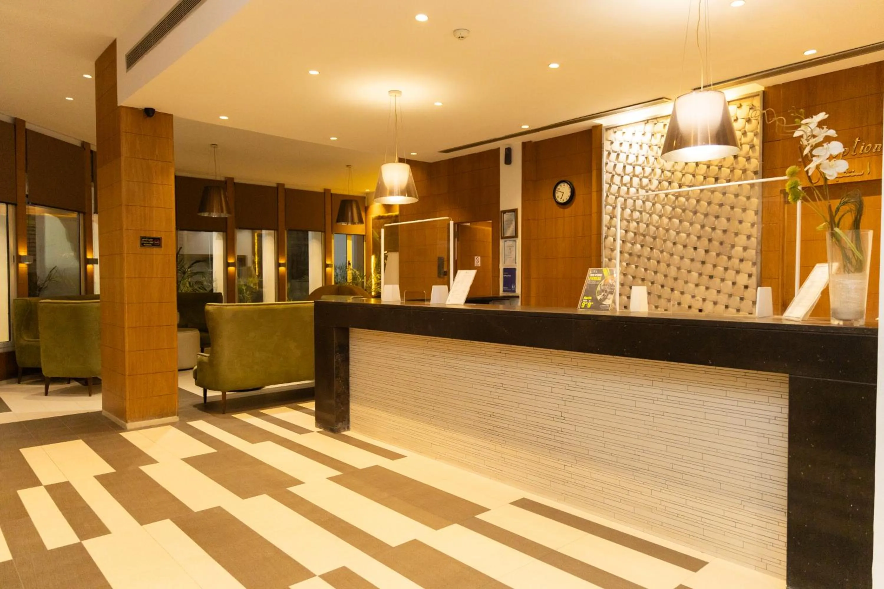 Lobby or reception in Golf Royal Hotel