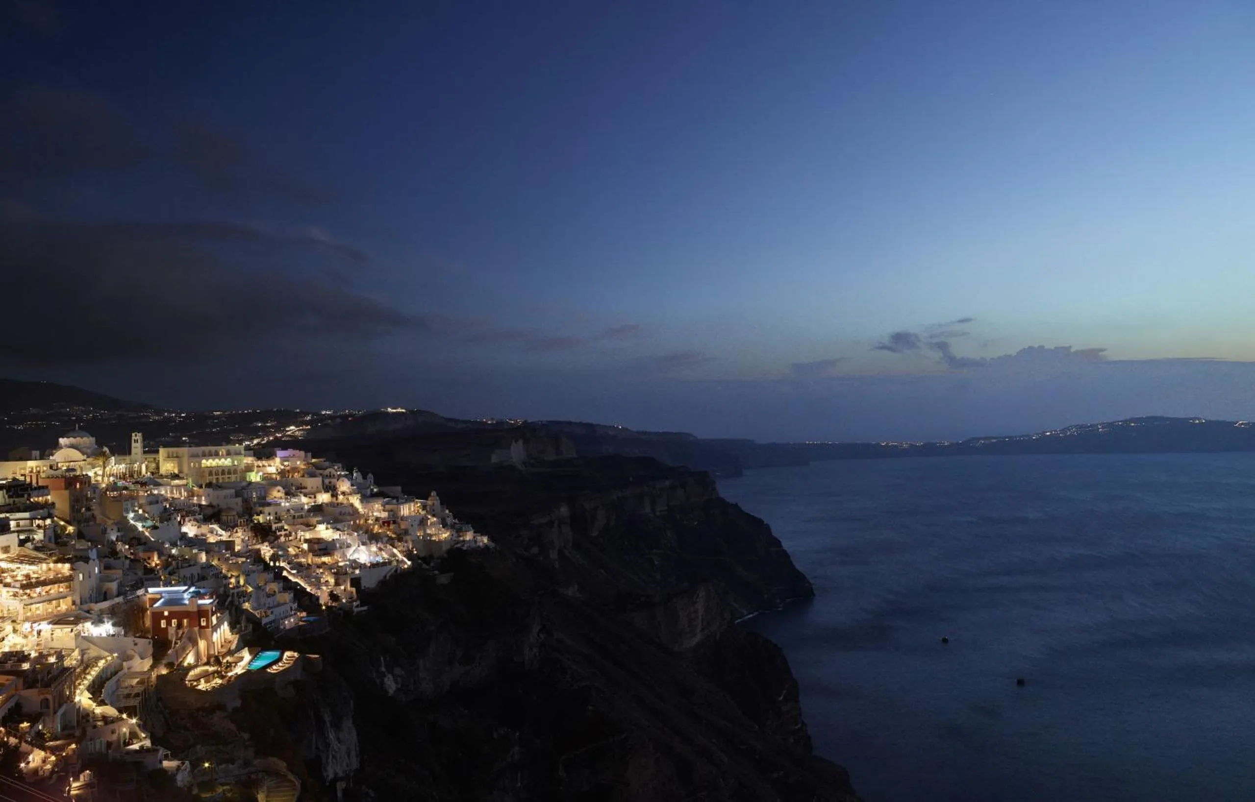 Natural landscape in Villa Bordeaux