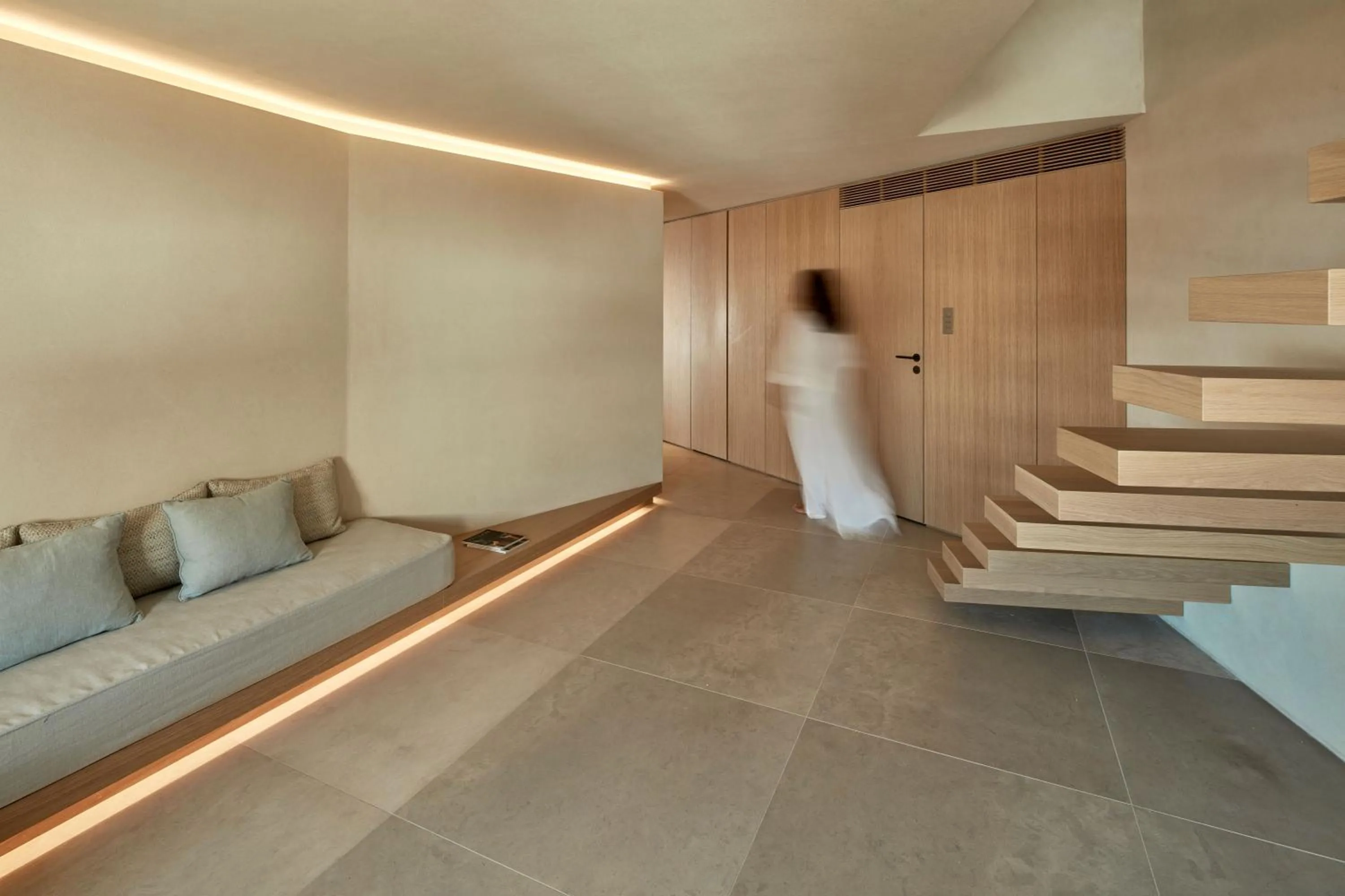 Photo of the whole room in Villa Bordeaux