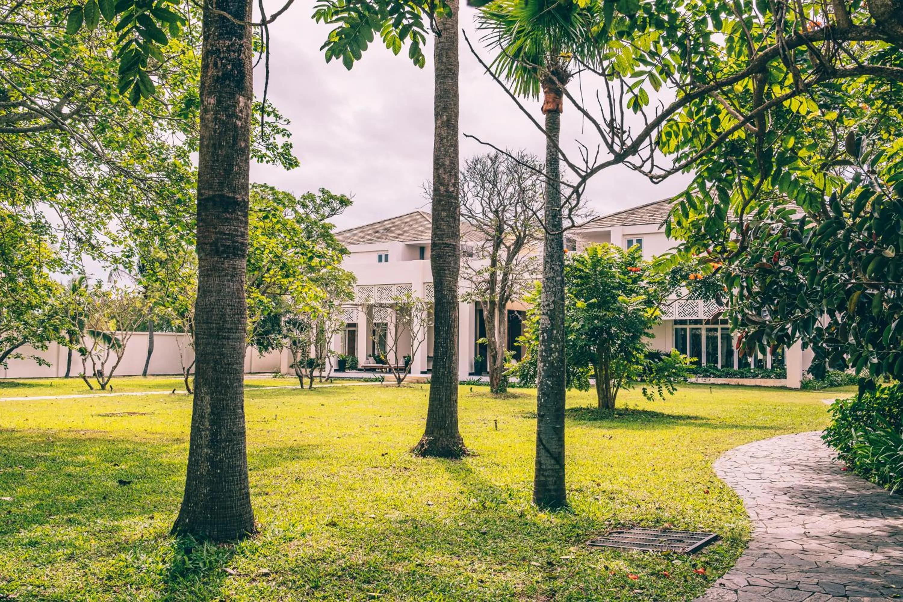 Property building in Azerai Ke Ga Bay