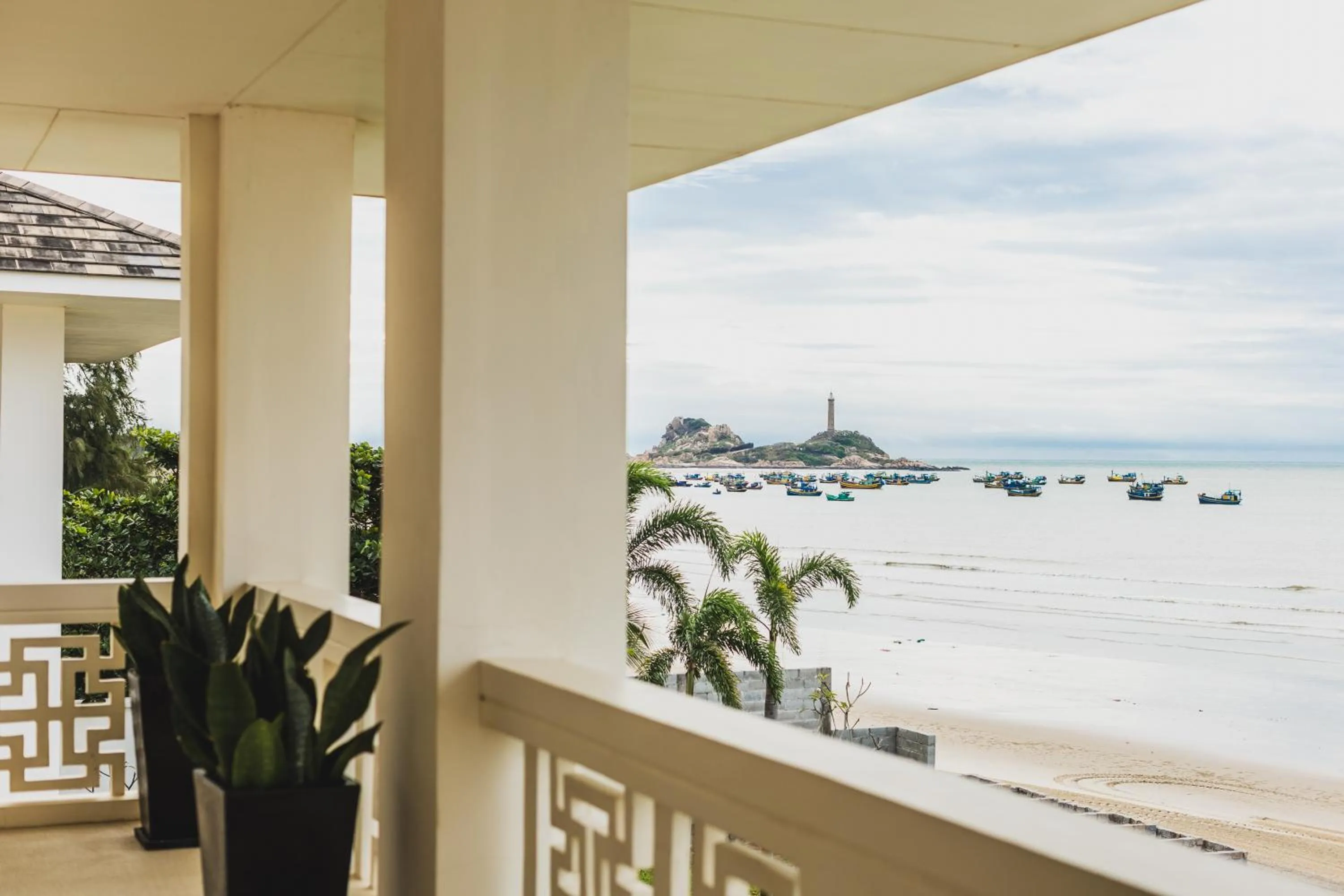 Neighbourhood in Azerai Ke Ga Bay