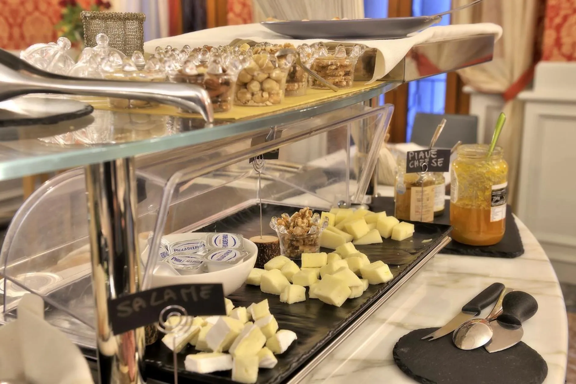 Breakfast in Al Theatro Palace