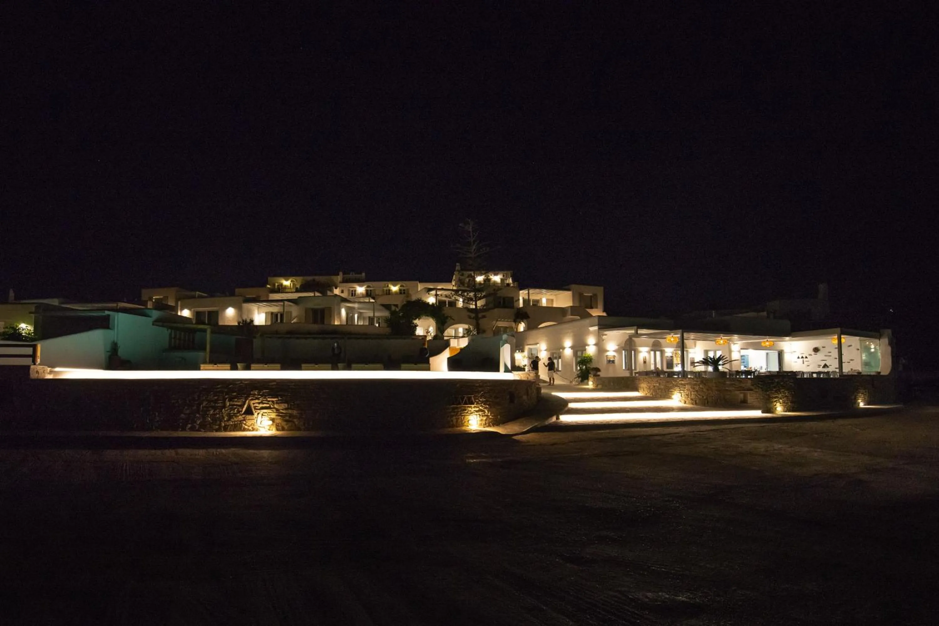 Property building in Cavos