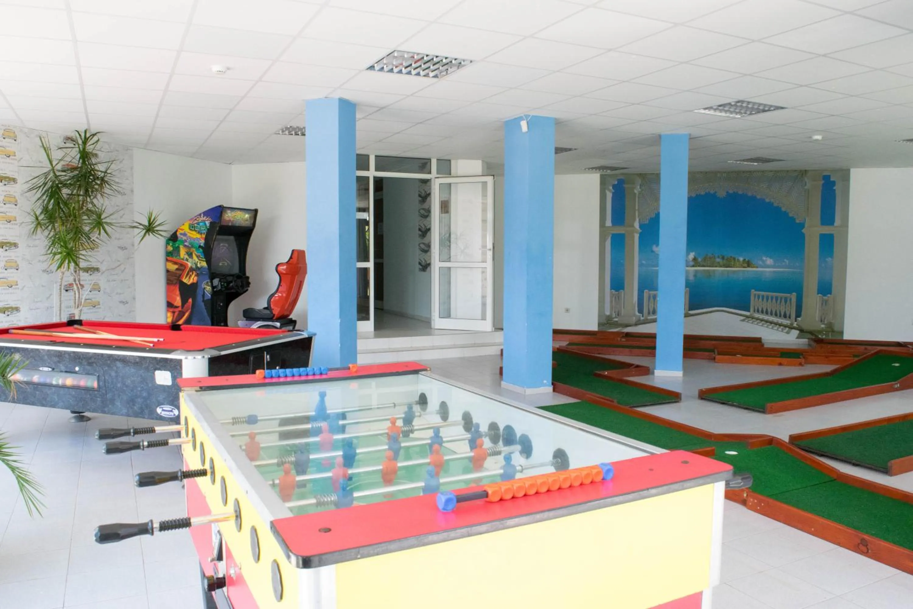 Billiard in Sineva Park Hotel - All Inclusive