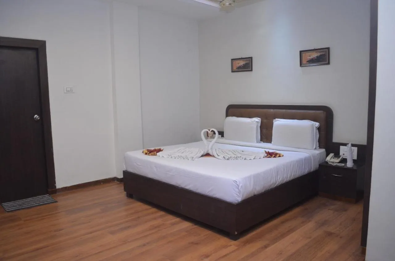 Bedroom, Bed in The Himalaya Park