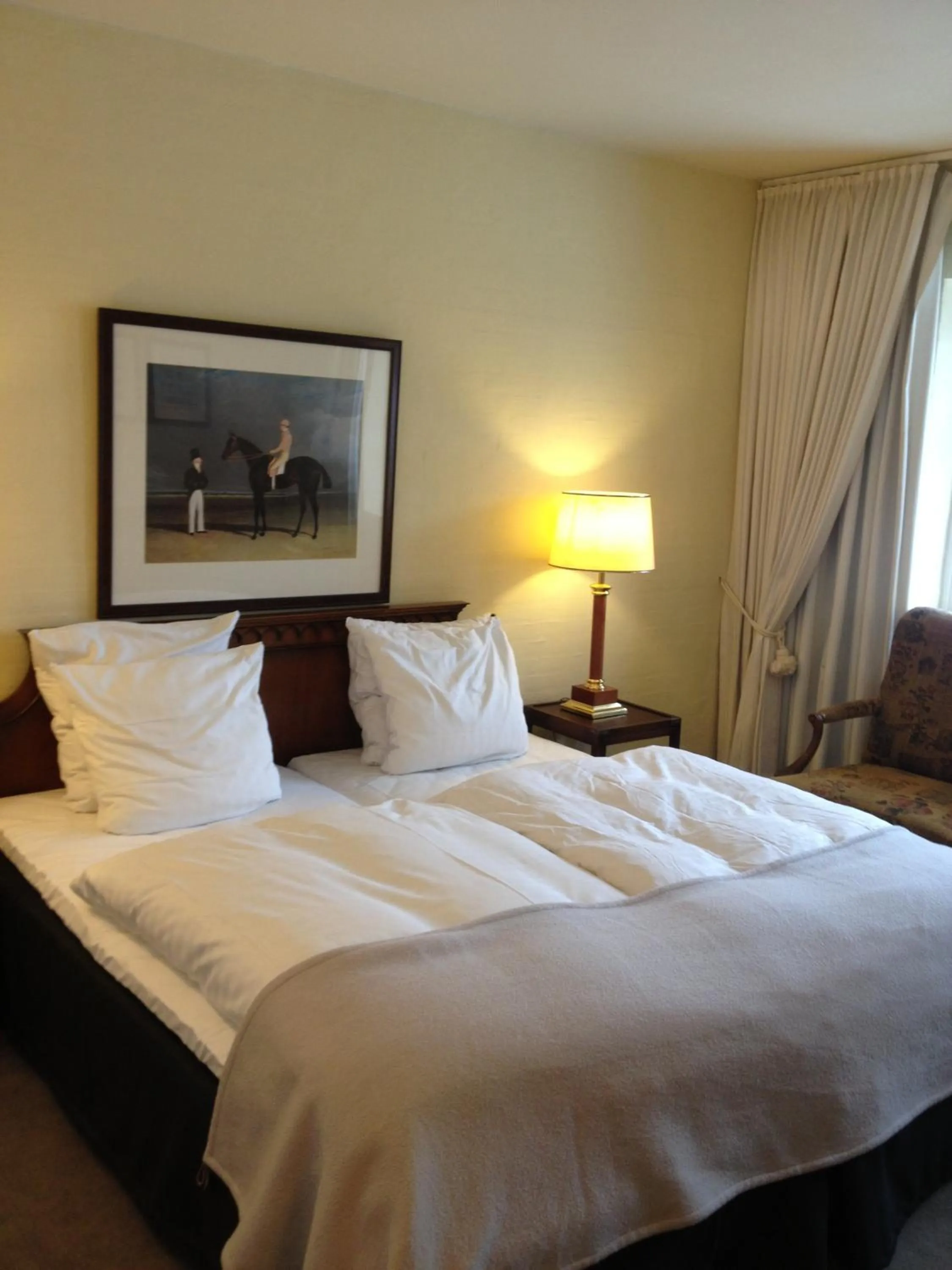 Photo of the whole room, Bed in Munkebo Kro & Hotel