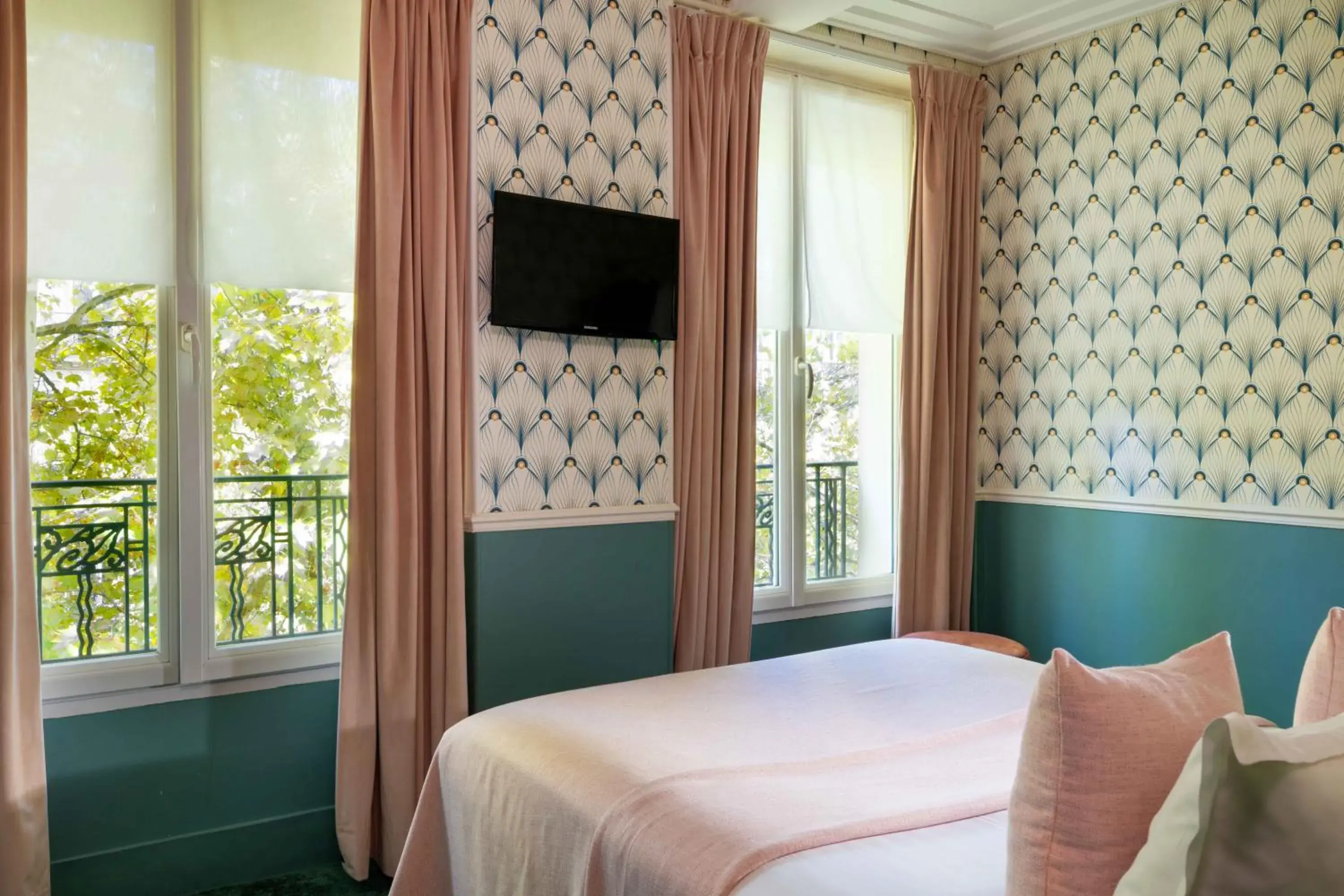 Single Room in Hôtel Léna Single Room in Hôtel Léna