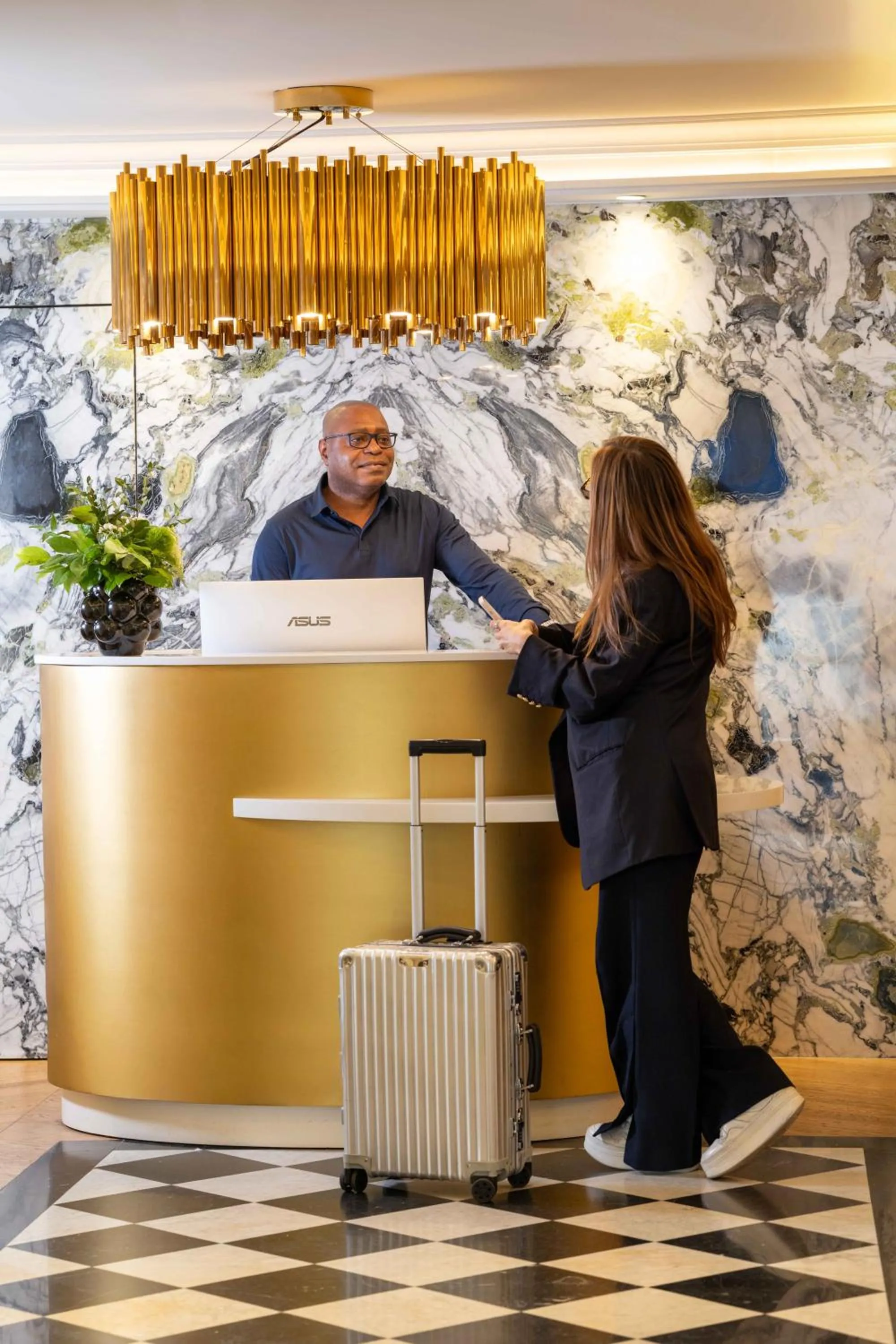 Lobby or reception in Hôtel Léna