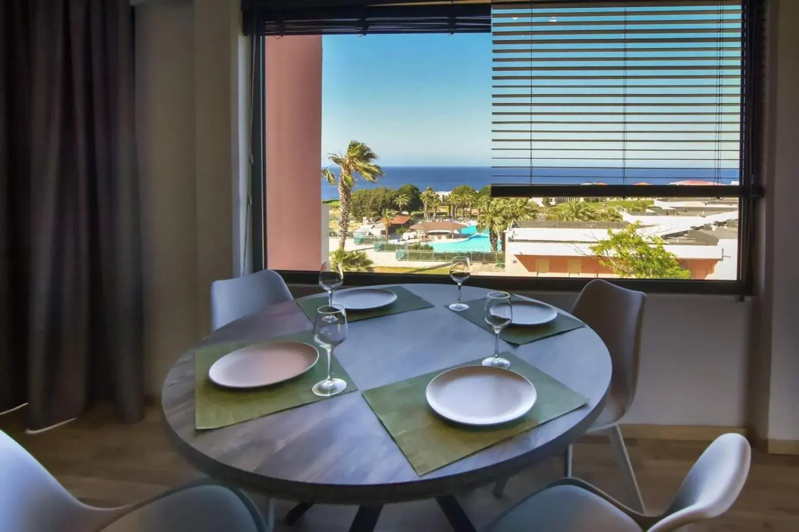 Apartment with Sea View in Kresten Palace Hotel Apartment with Sea View in Kresten Palace Hotel