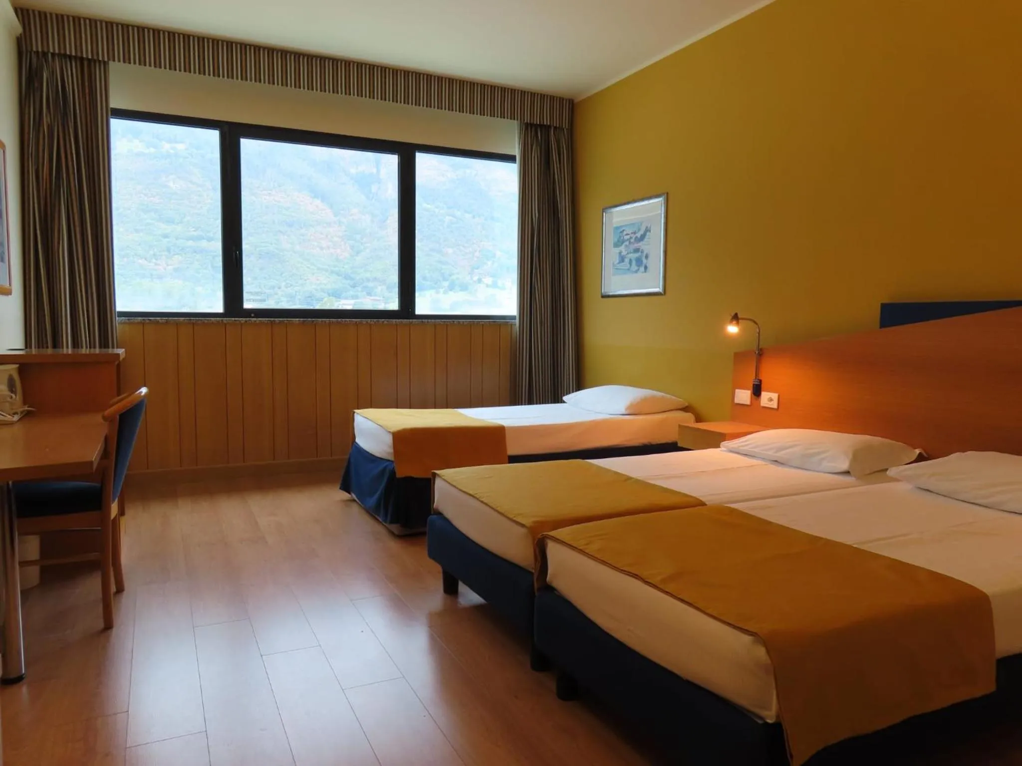 Photo of the whole room, Bed in Hotel Express Aosta East