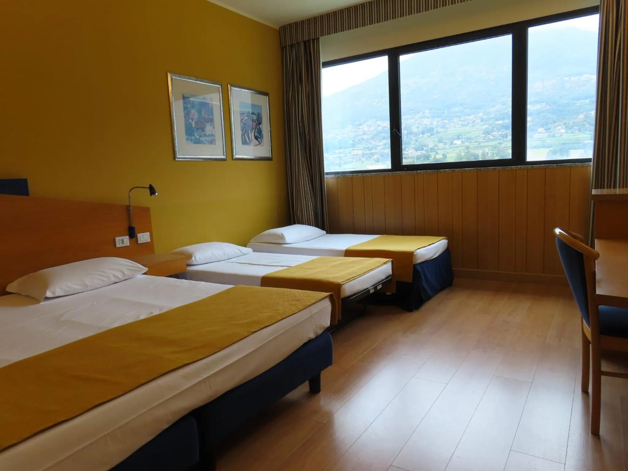 Bedroom, Bed in Hotel Express Aosta East