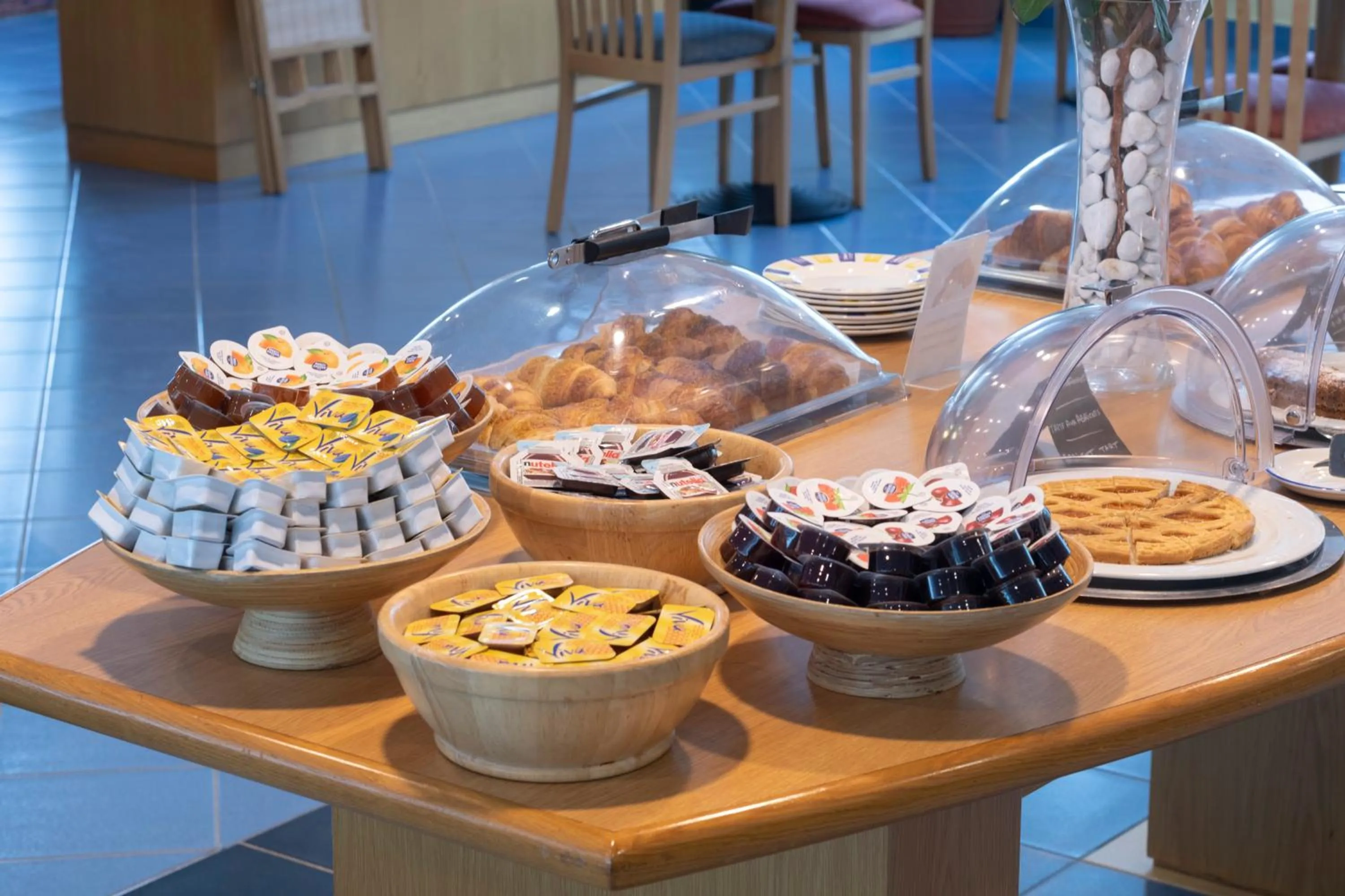 Breakfast in Hotel Express Aosta East