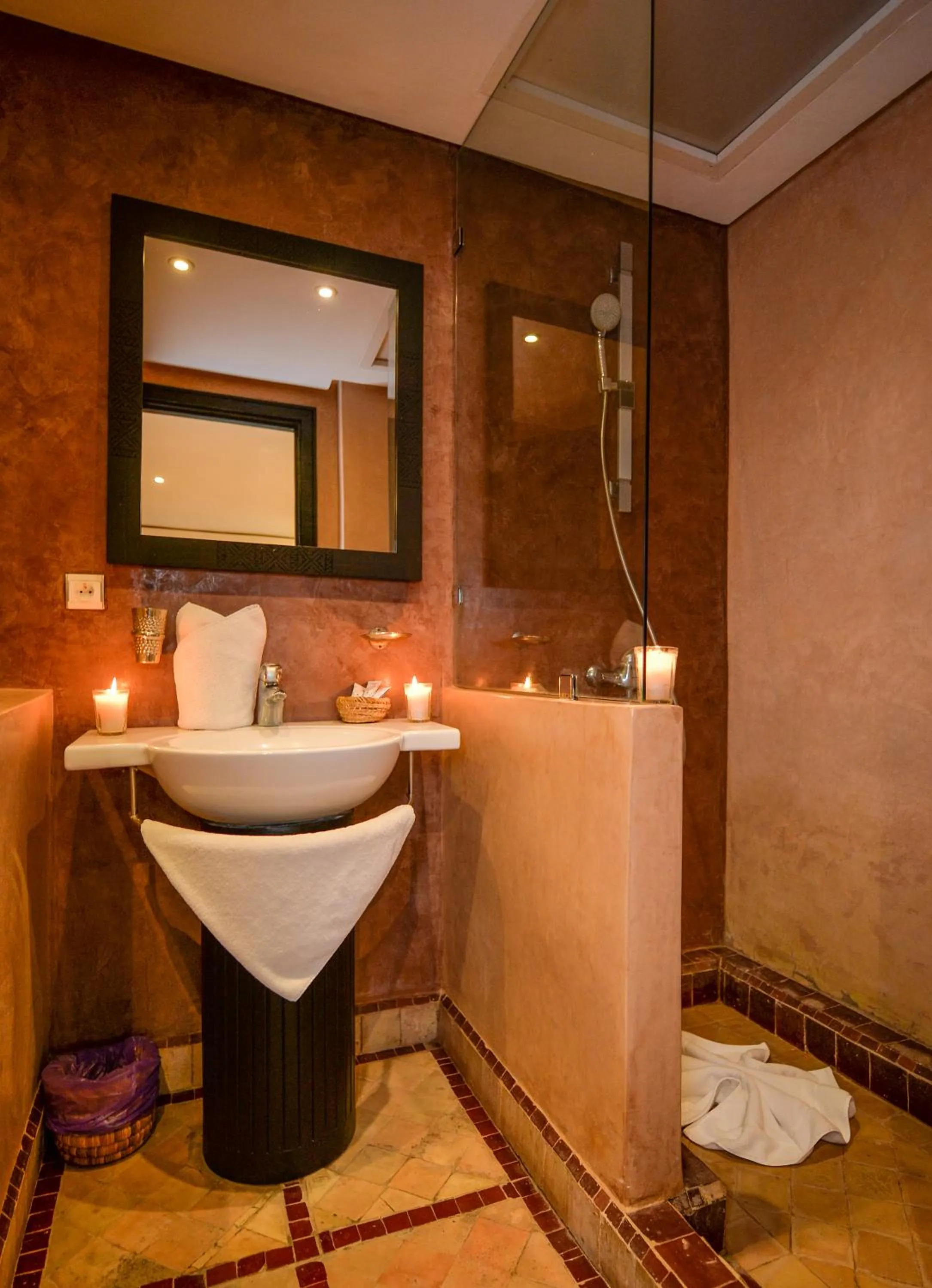 Bathroom in Les Jardins De Zyriab