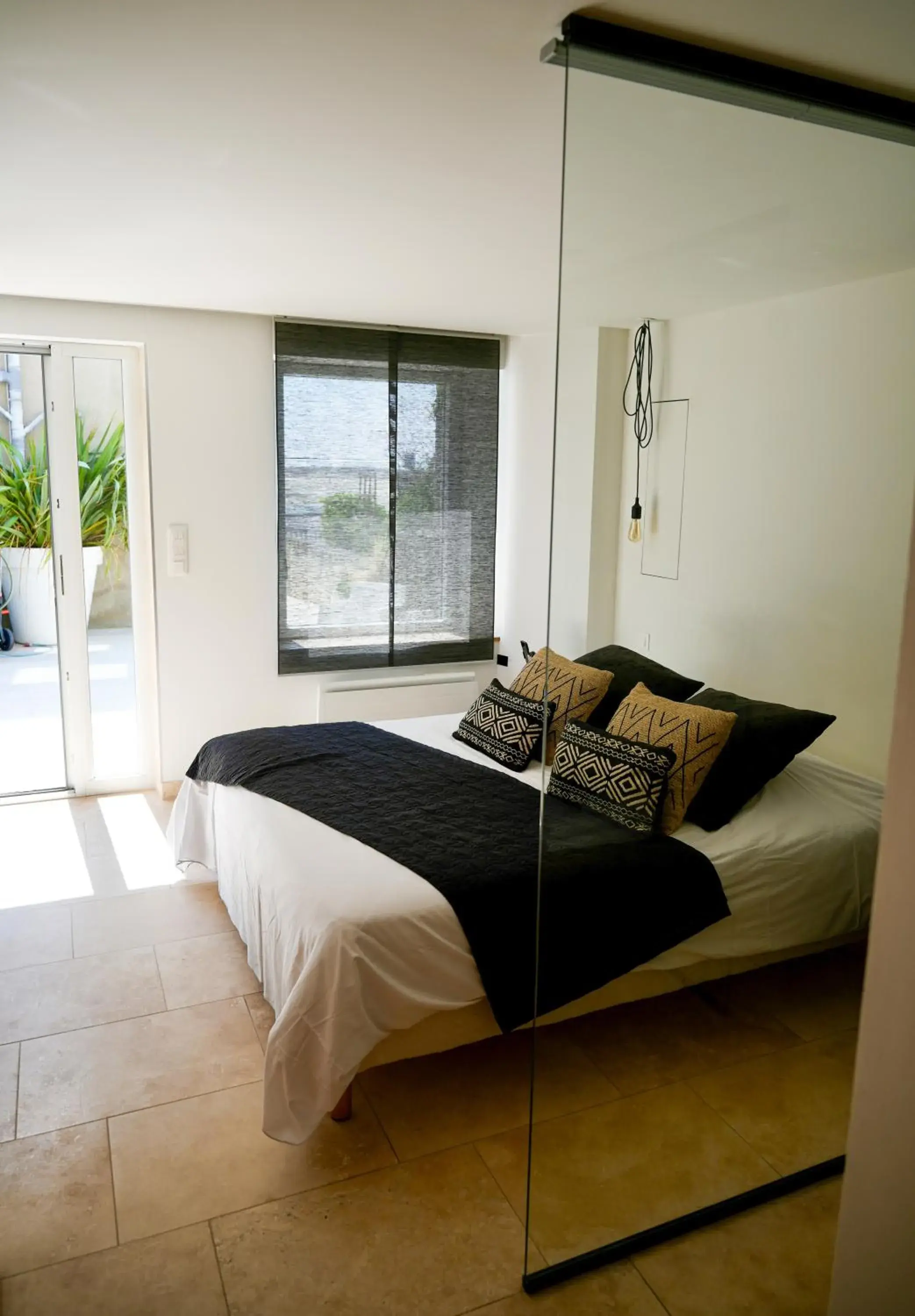 Double Room with Terrace in Aux 13 Arches-Logis Hôtel Restaurant Double Room with Terrace in Aux 13 Arches-Logis Hôtel Restaurant